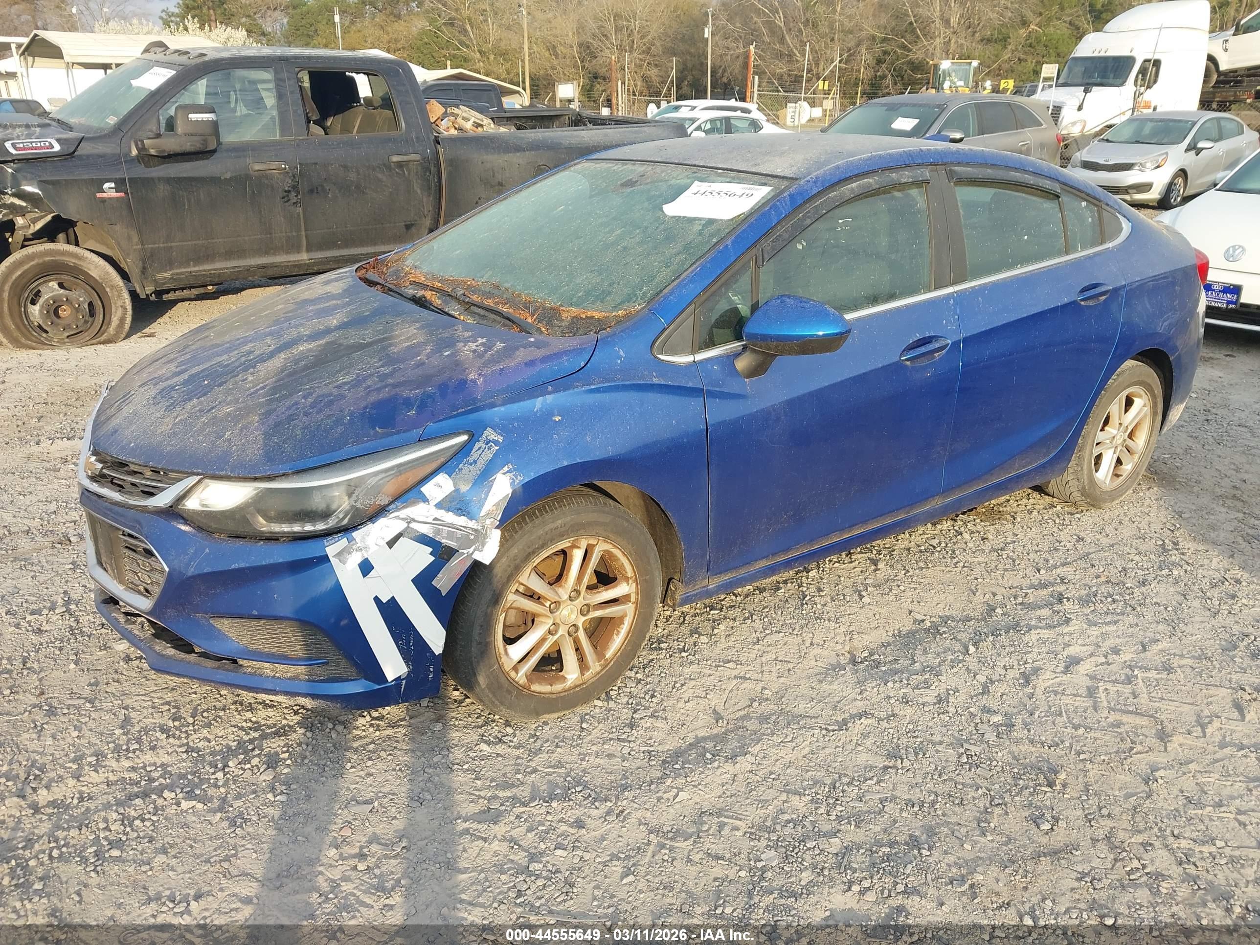 CHEVROLET CRUZE image 2
