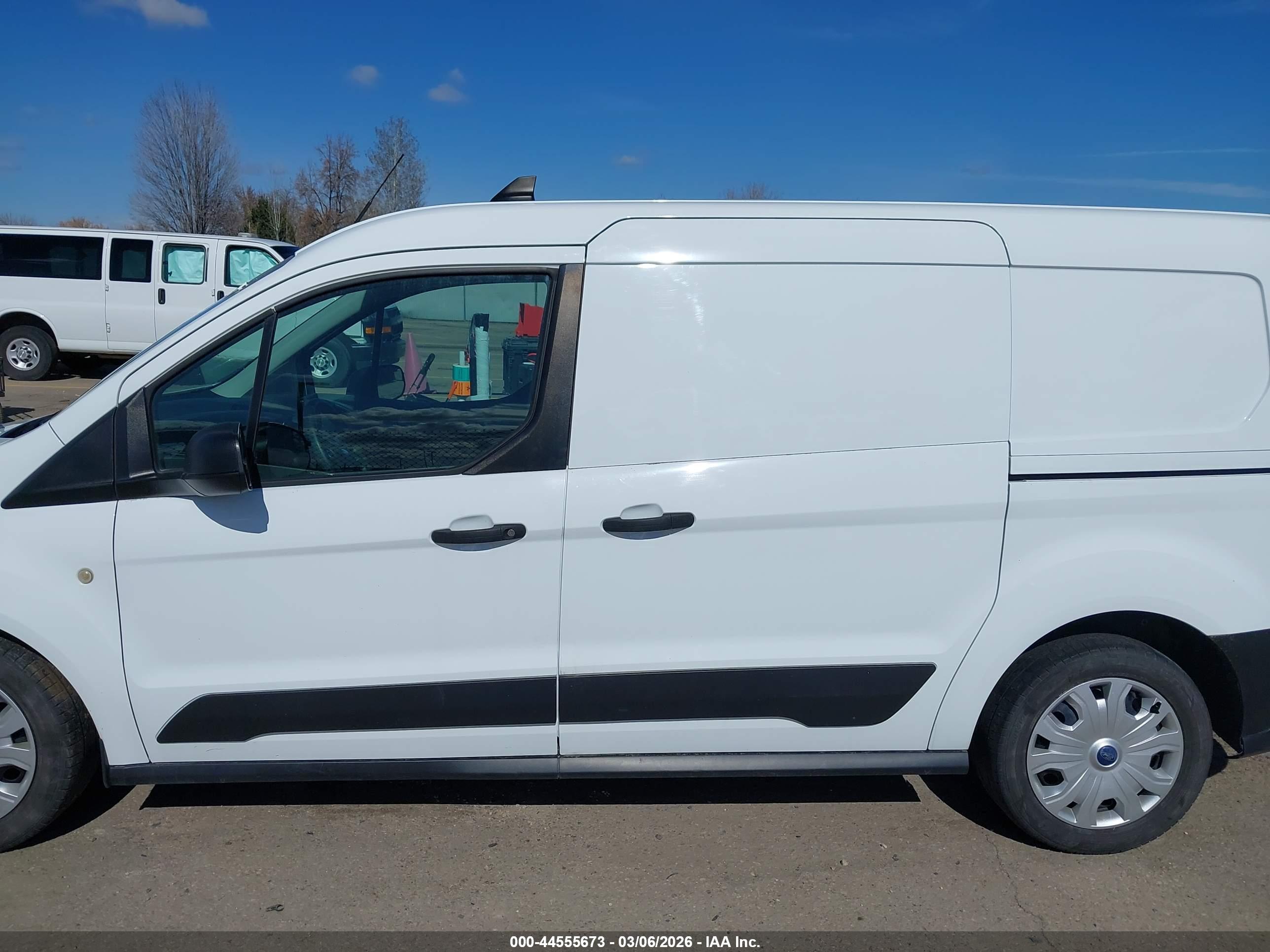 FORD TRANSIT image 6