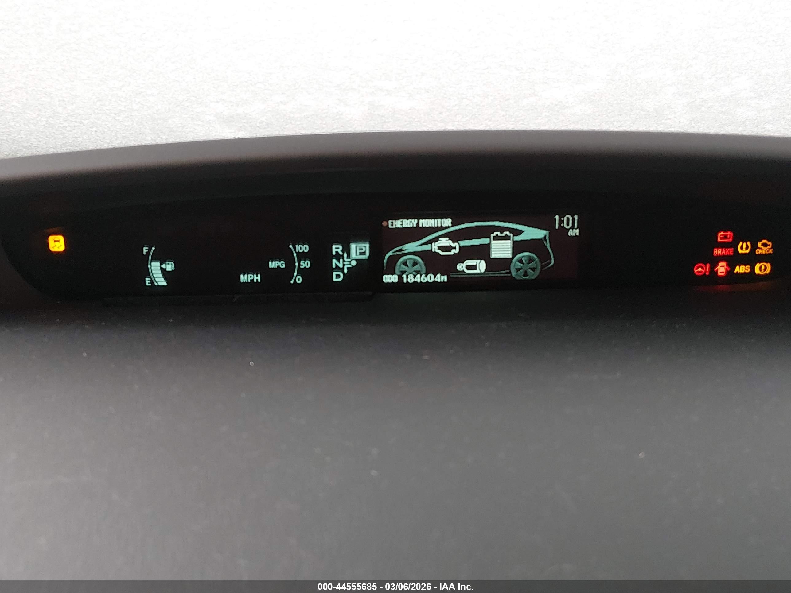 TOYOTA PRIUS image 7