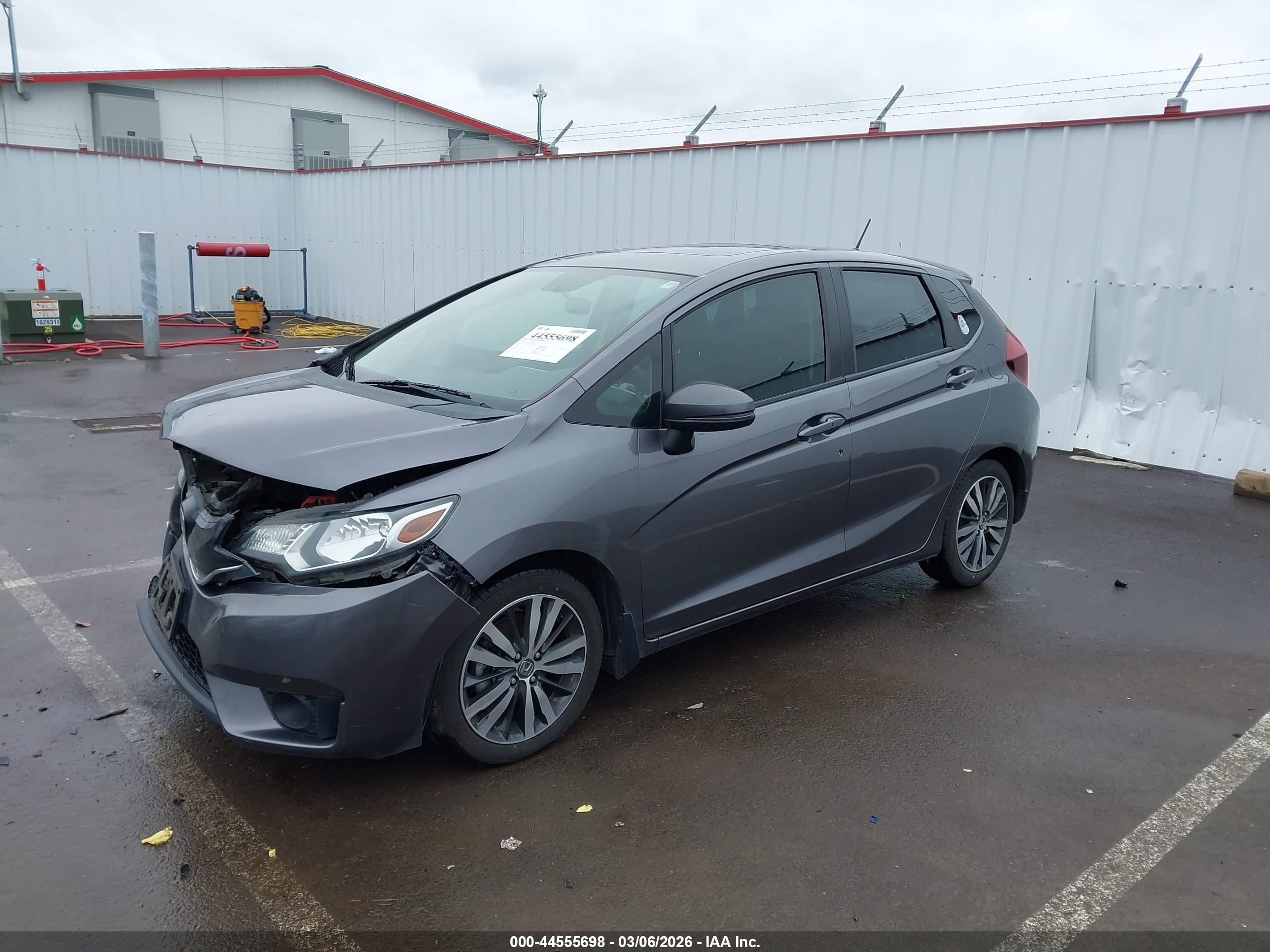 HONDA FIT image 2