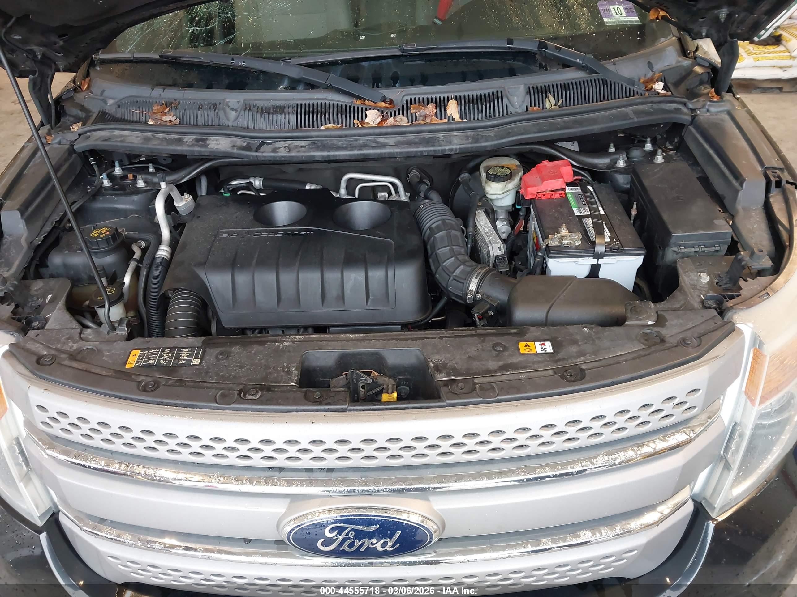 FORD EXPLORER image 10