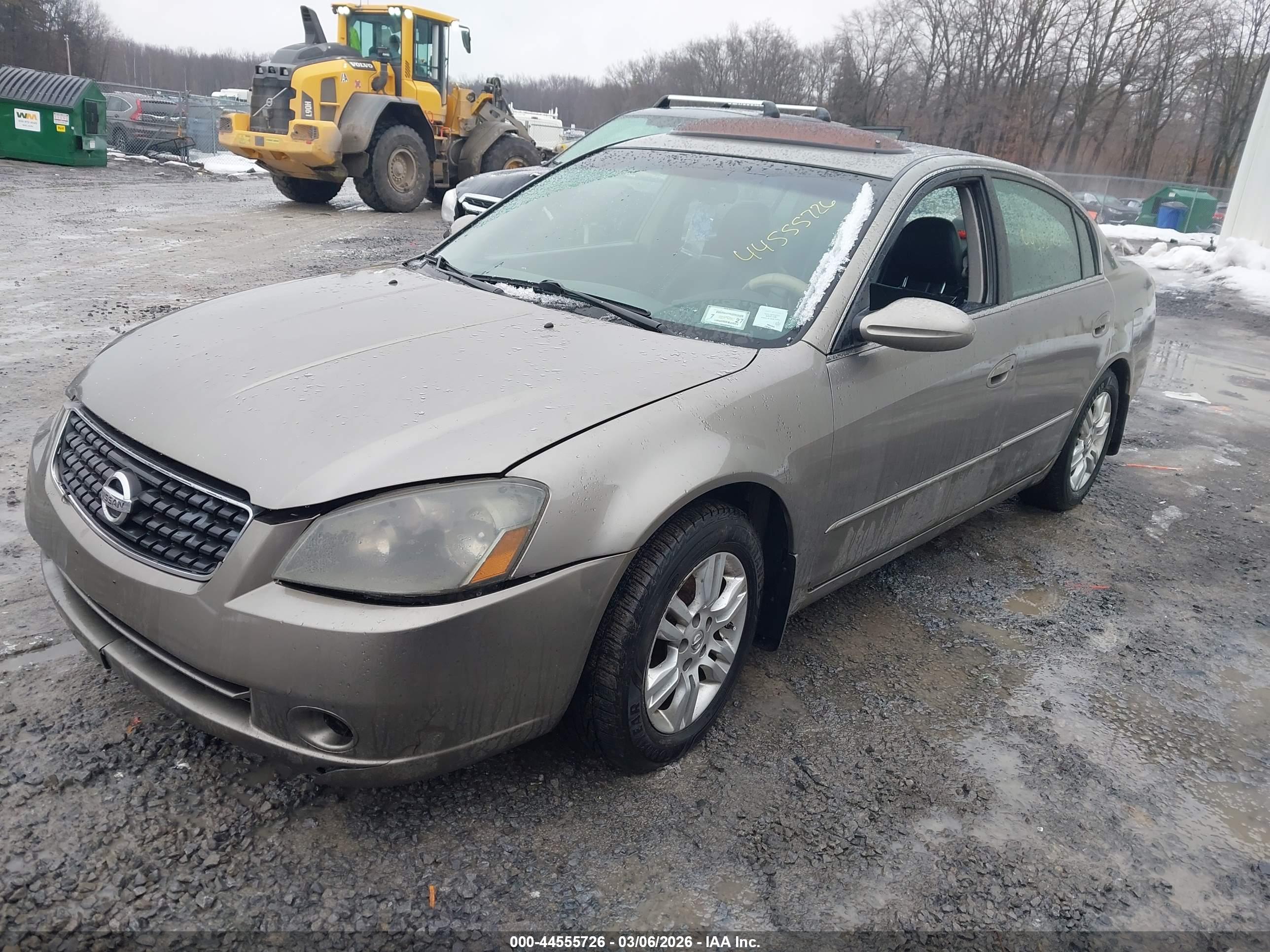 NISSAN ALTIMA image 2