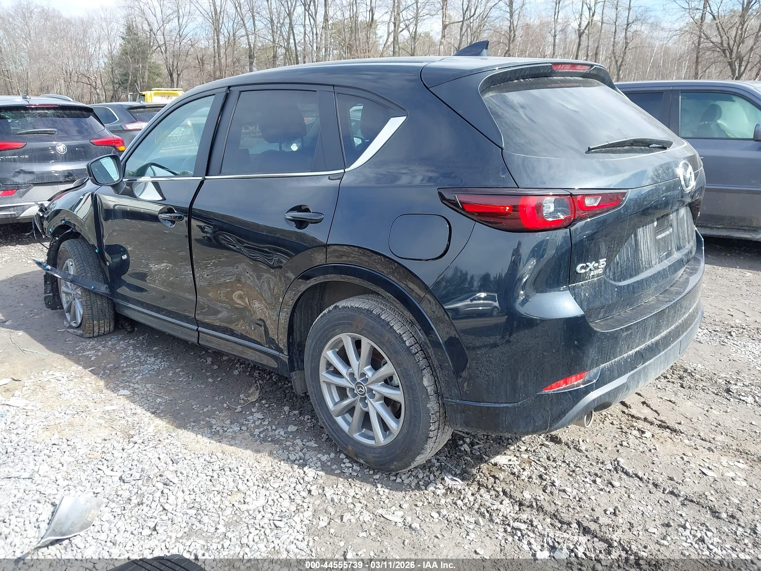 MAZDA CX-5 image 3