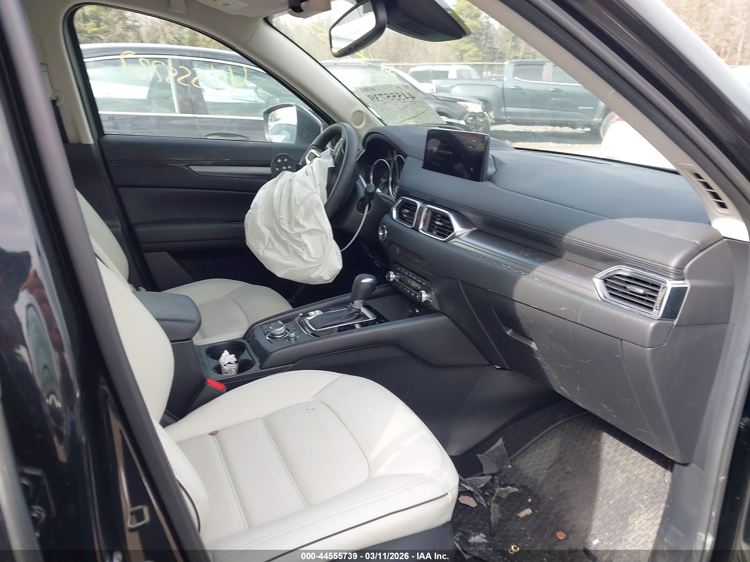 MAZDA CX-5 image 5
