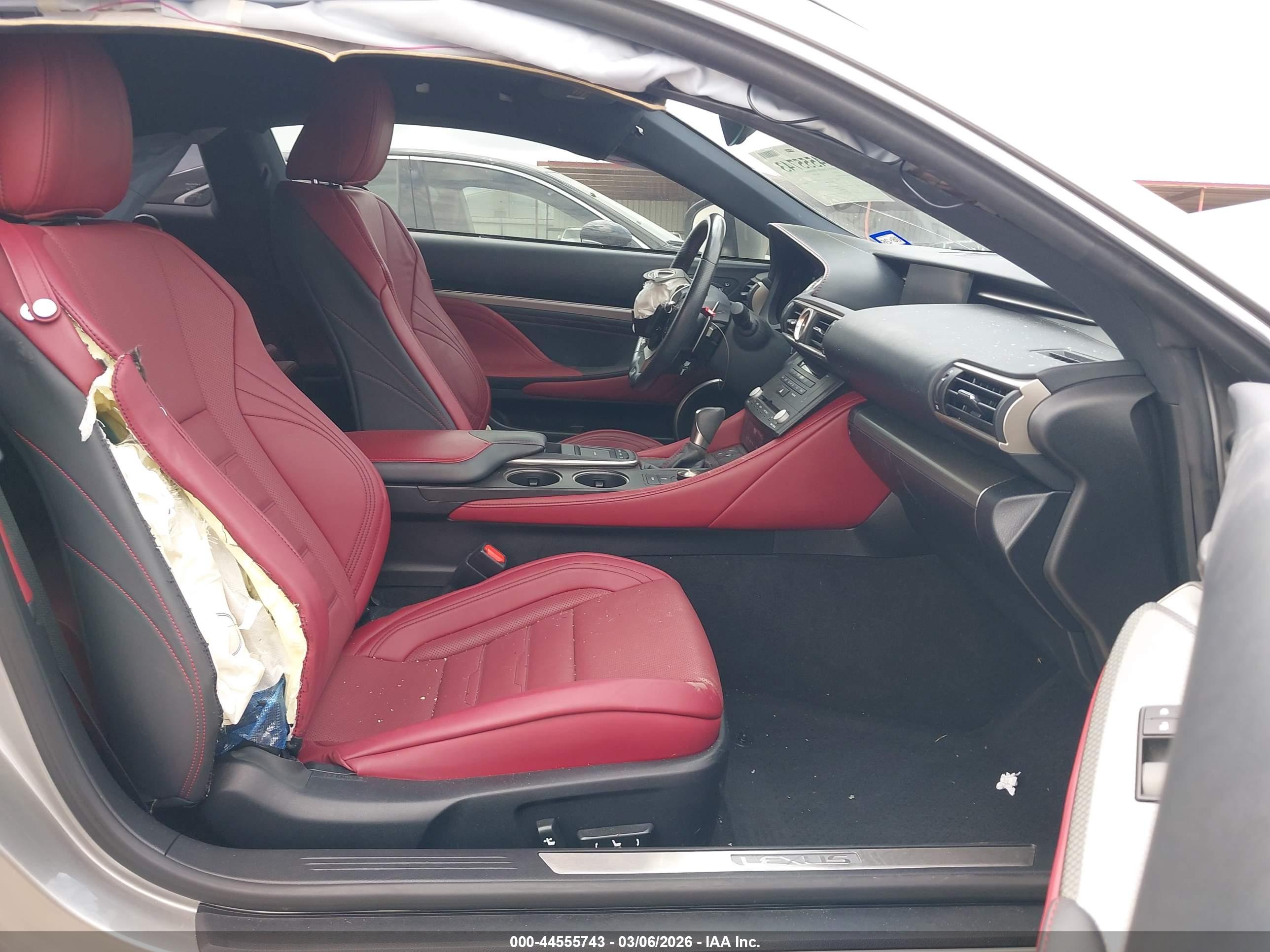 LEXUS RC image 5