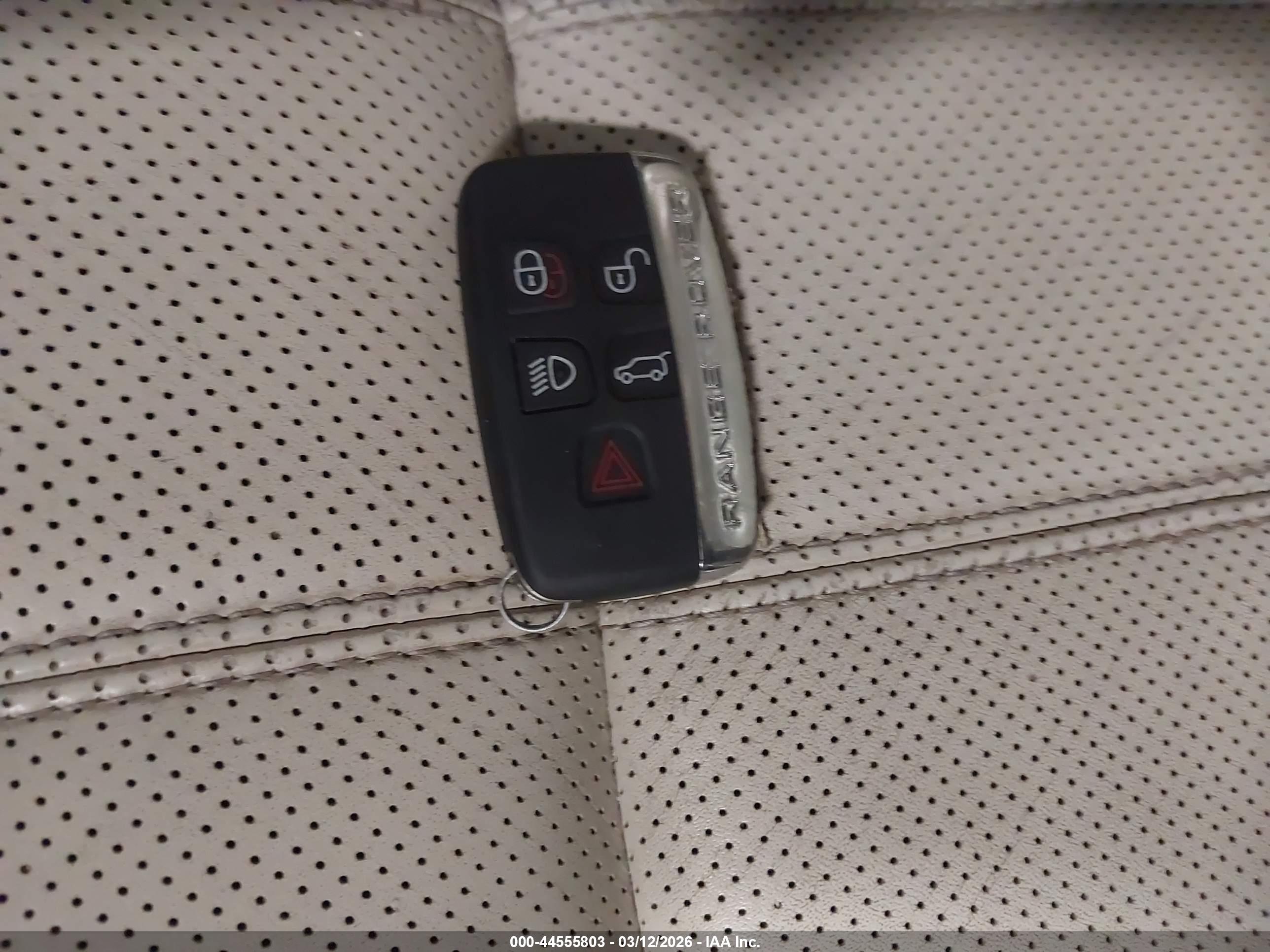 LAND ROVER image 11