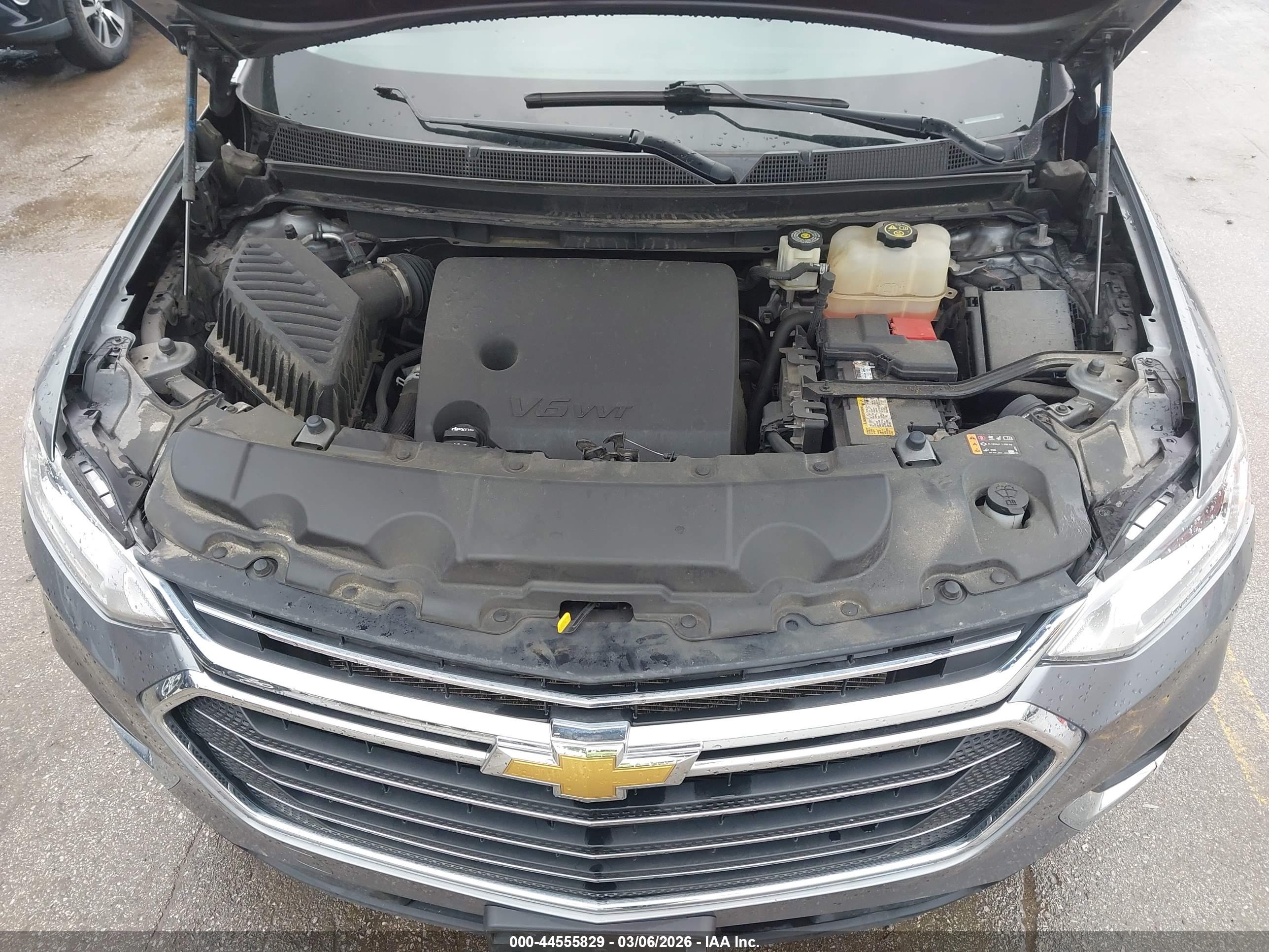 CHEVROLET TRAVERSE image 10