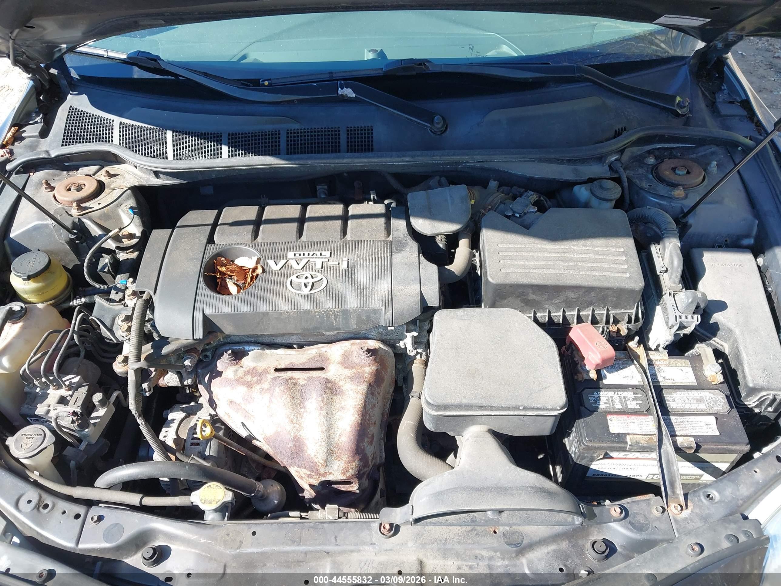 TOYOTA CAMRY image 10