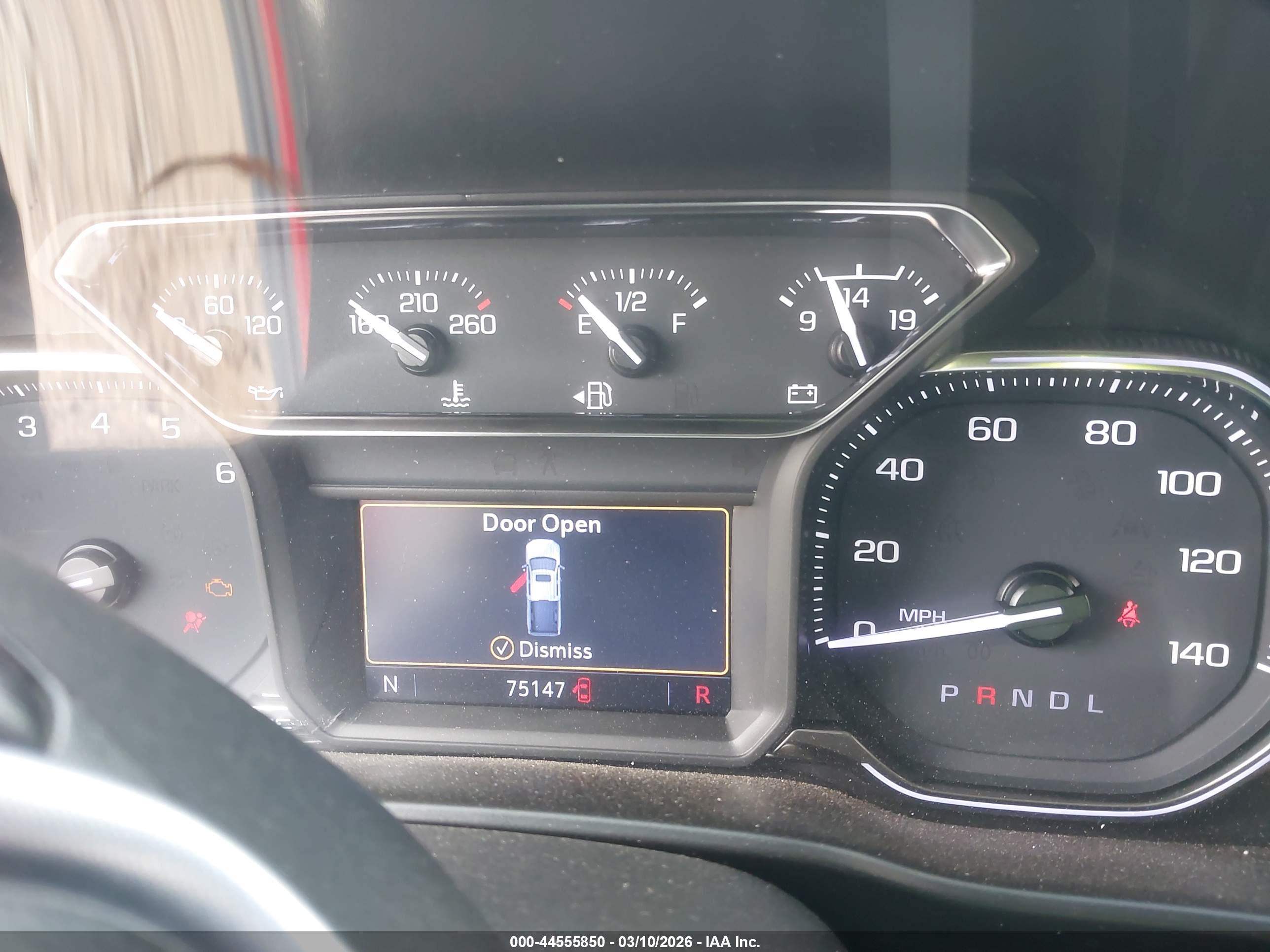GMC SIERRA image 7