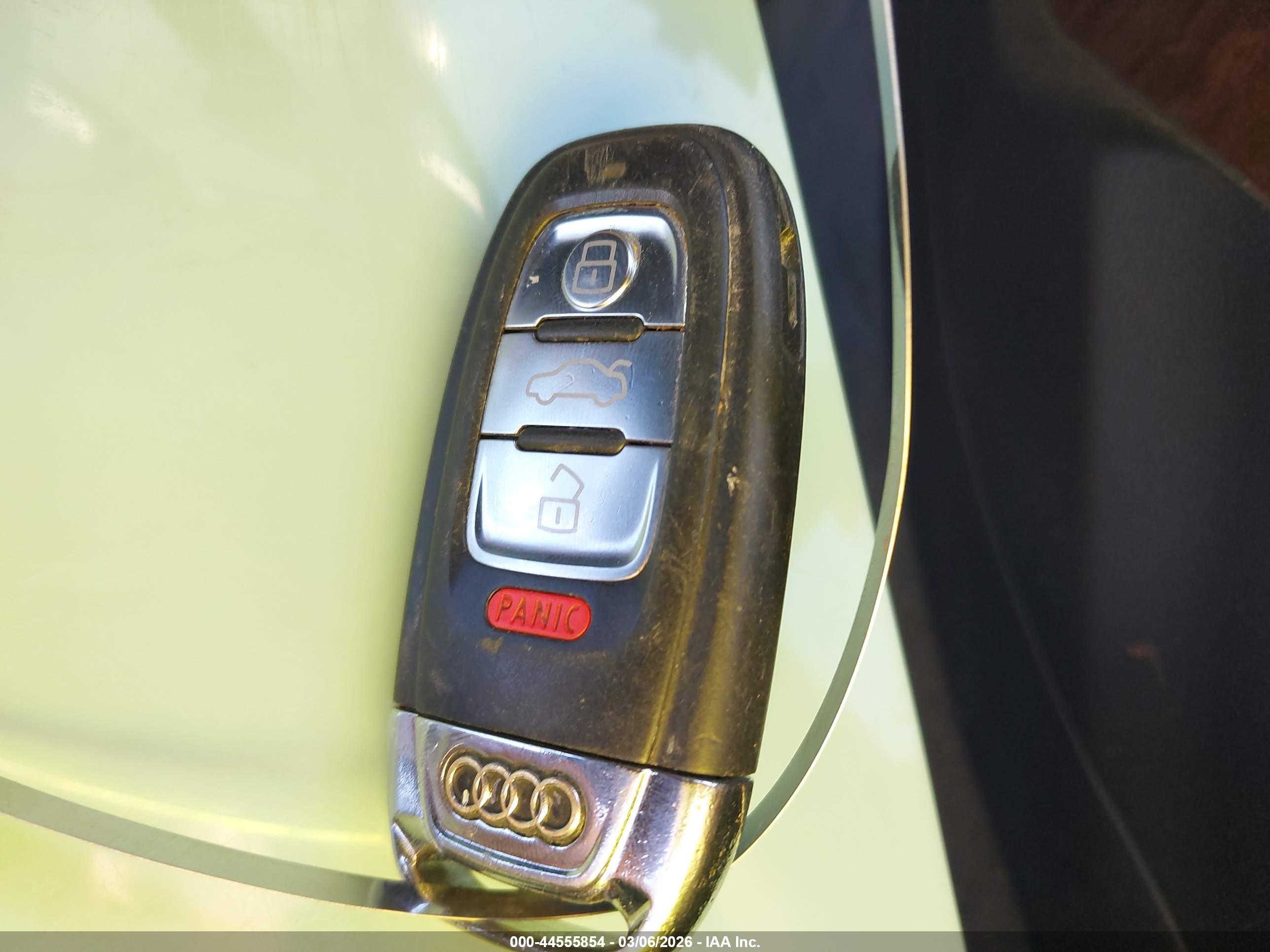 AUDI A4 image 11