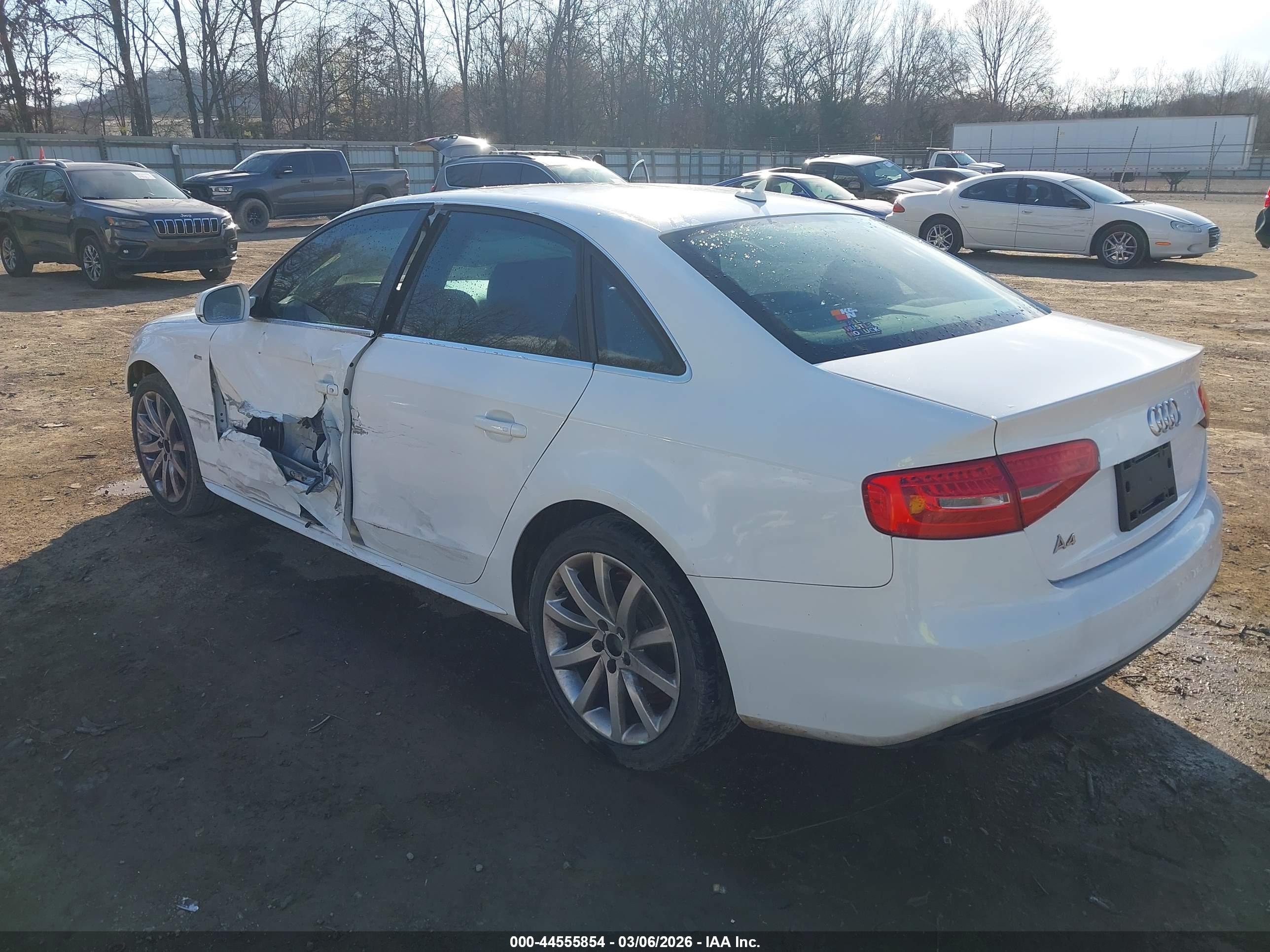 AUDI A4 image 3