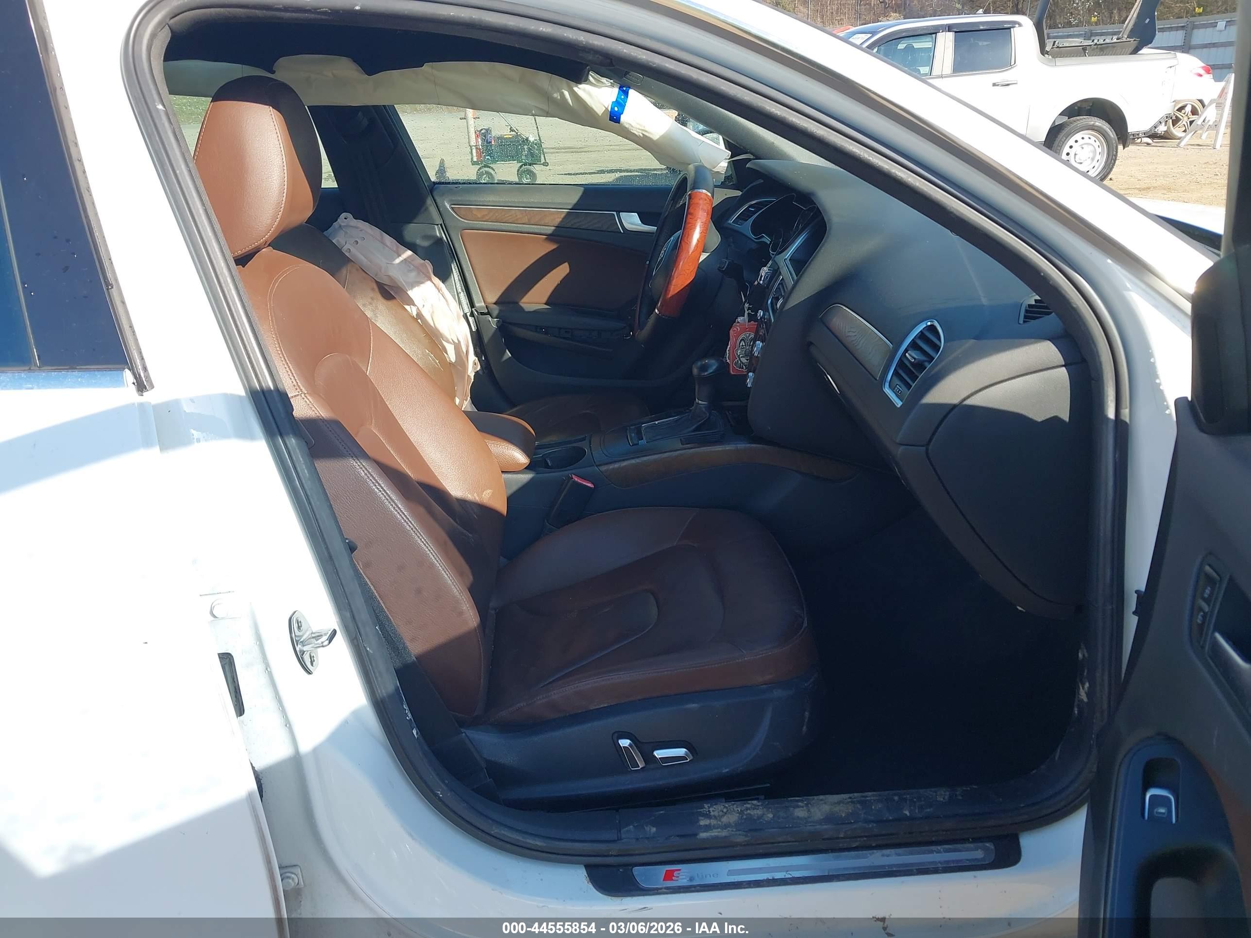 AUDI A4 image 5