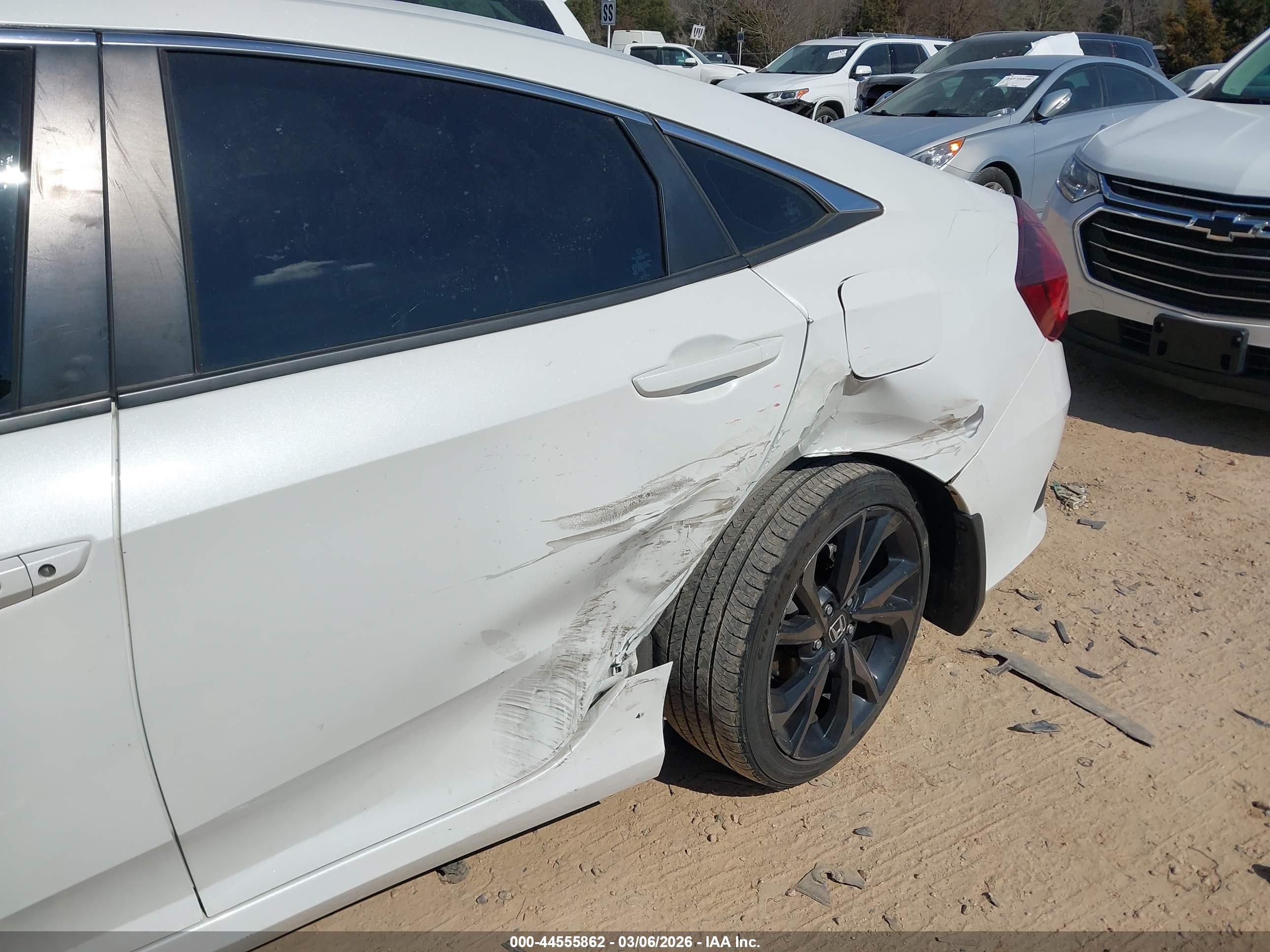 HONDA CIVIC image 6
