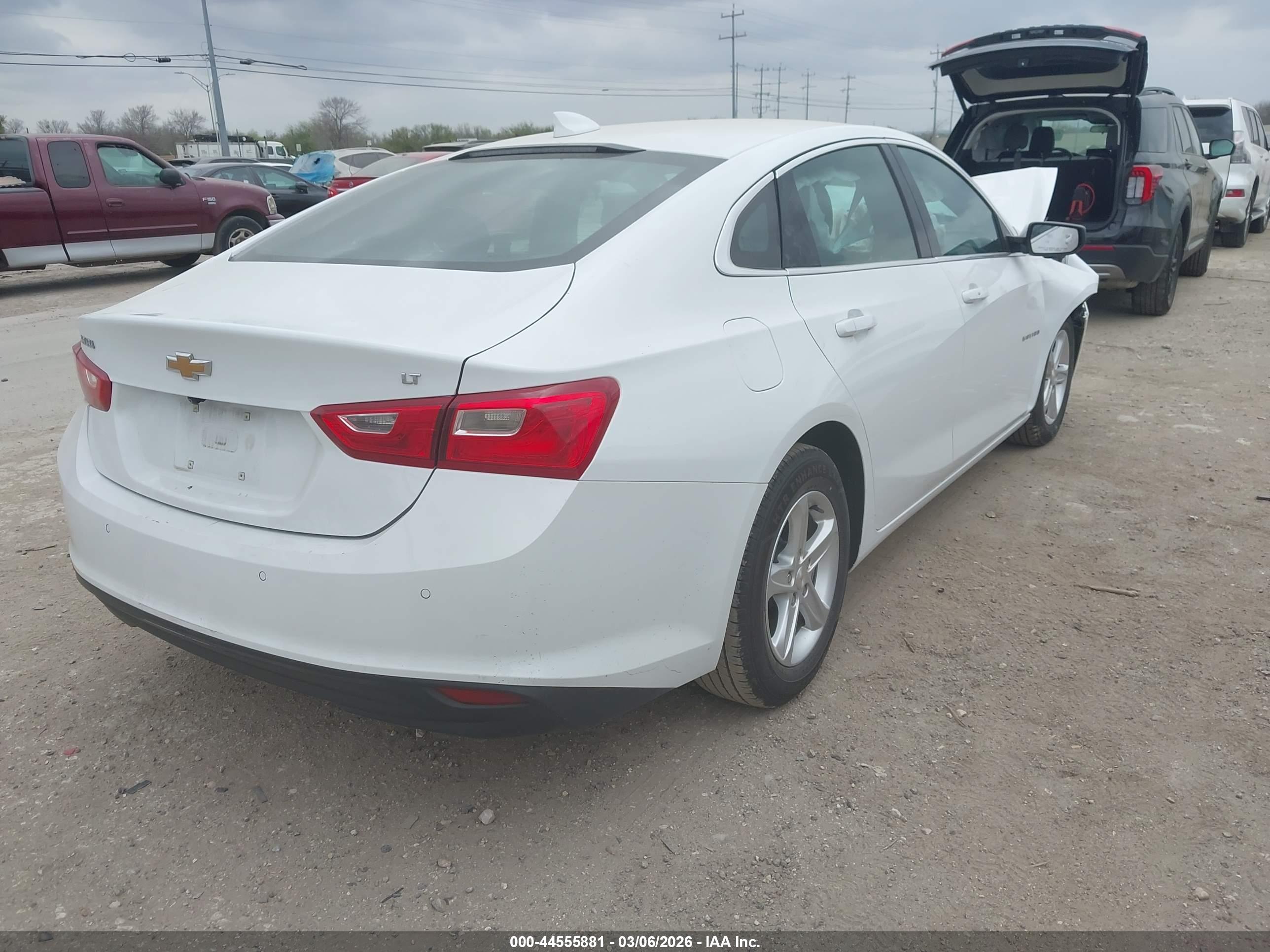 CHEVROLET MALIBU image 4