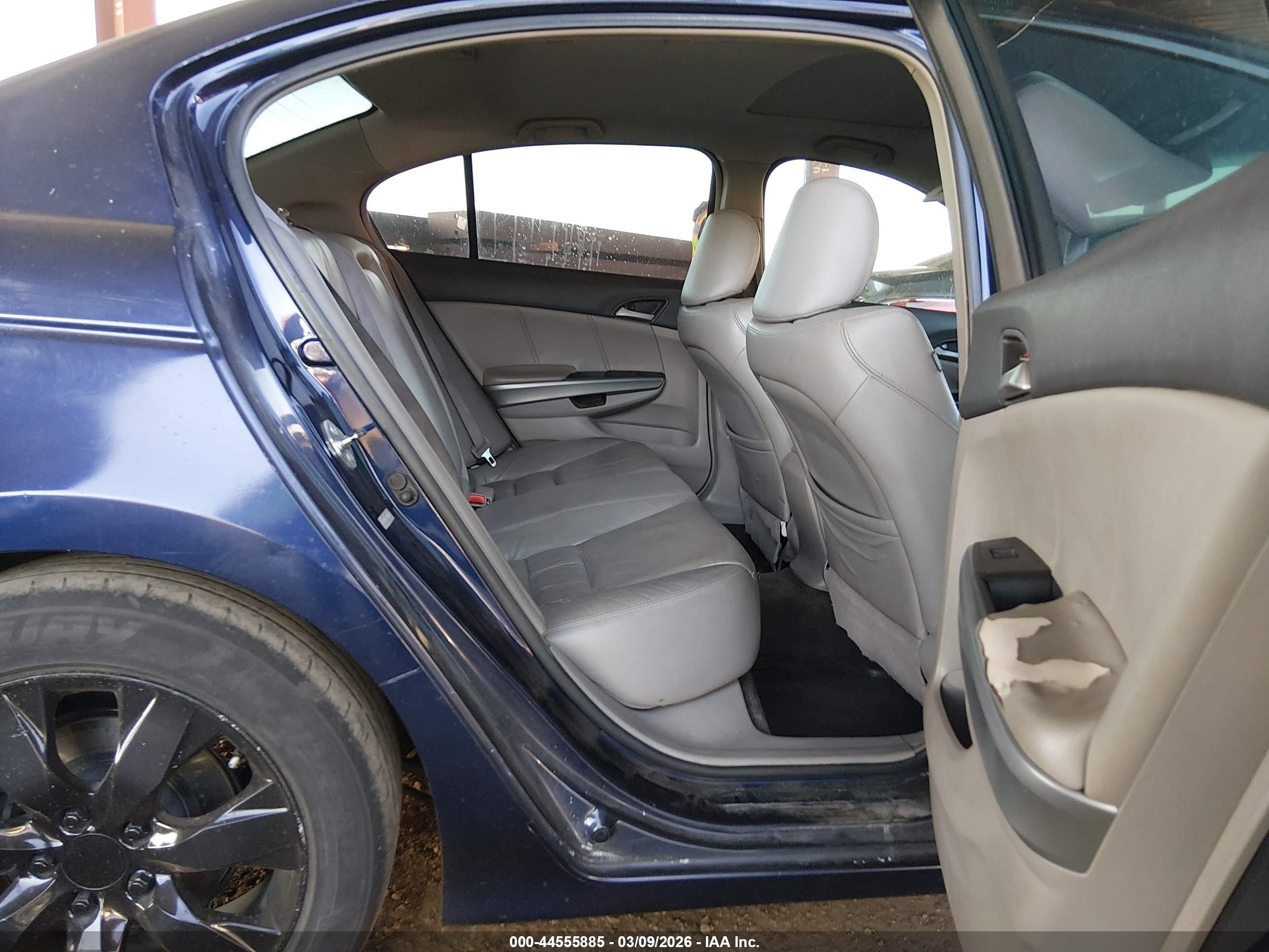 HONDA ACCORD image 8