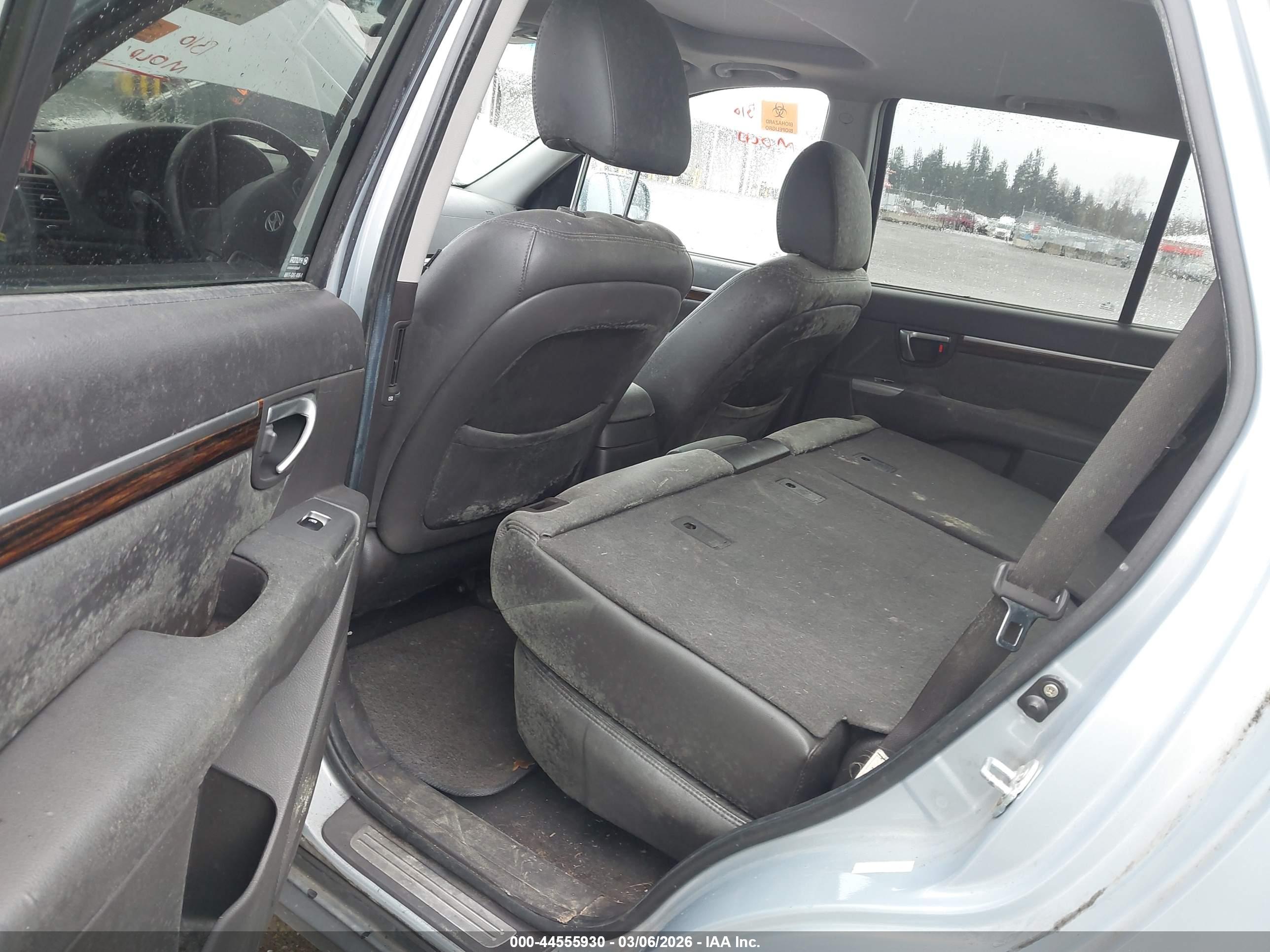 HYUNDAI SANTA image 6