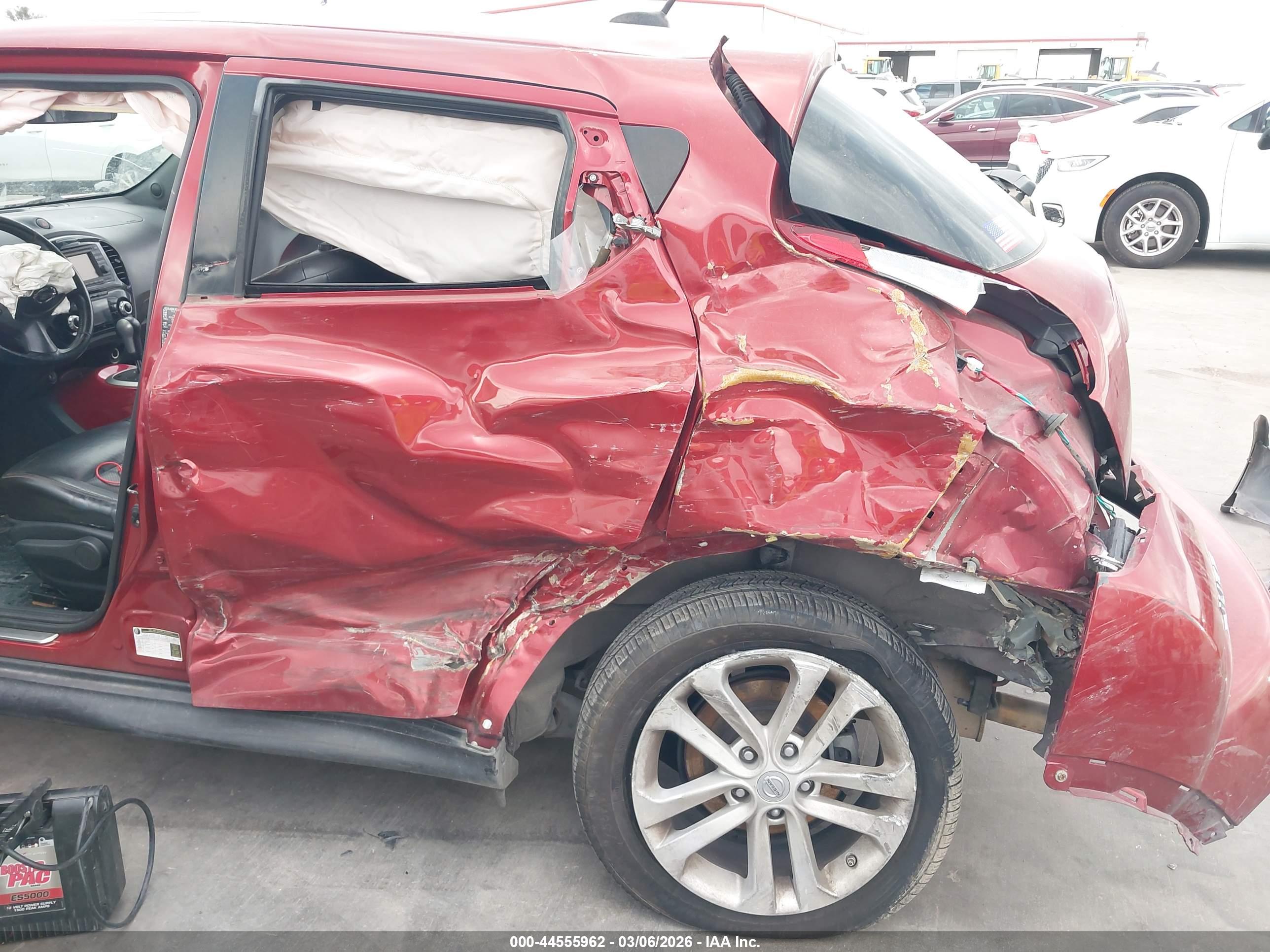 NISSAN JUKE image 6