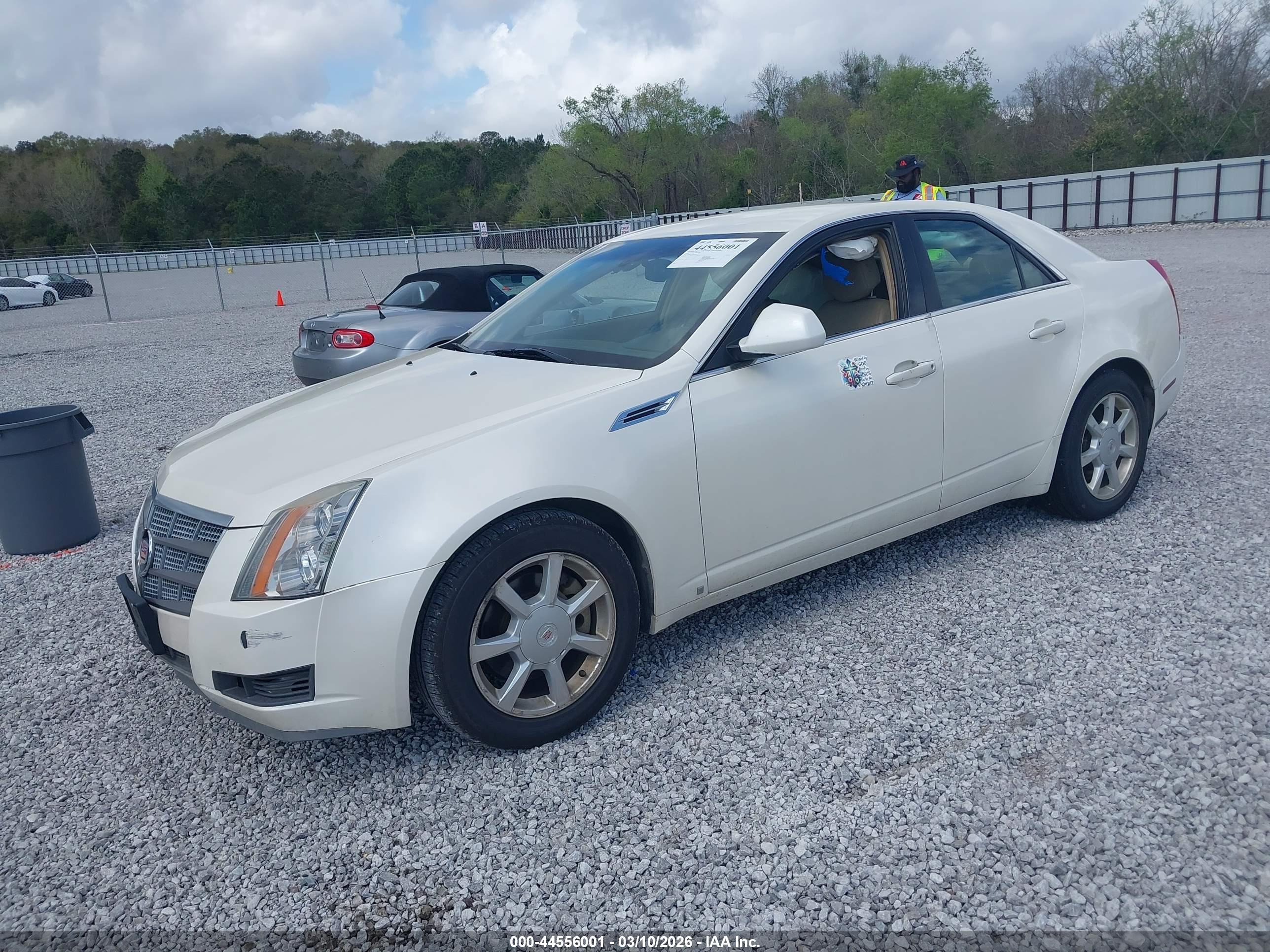 CADILLAC CTS image 2