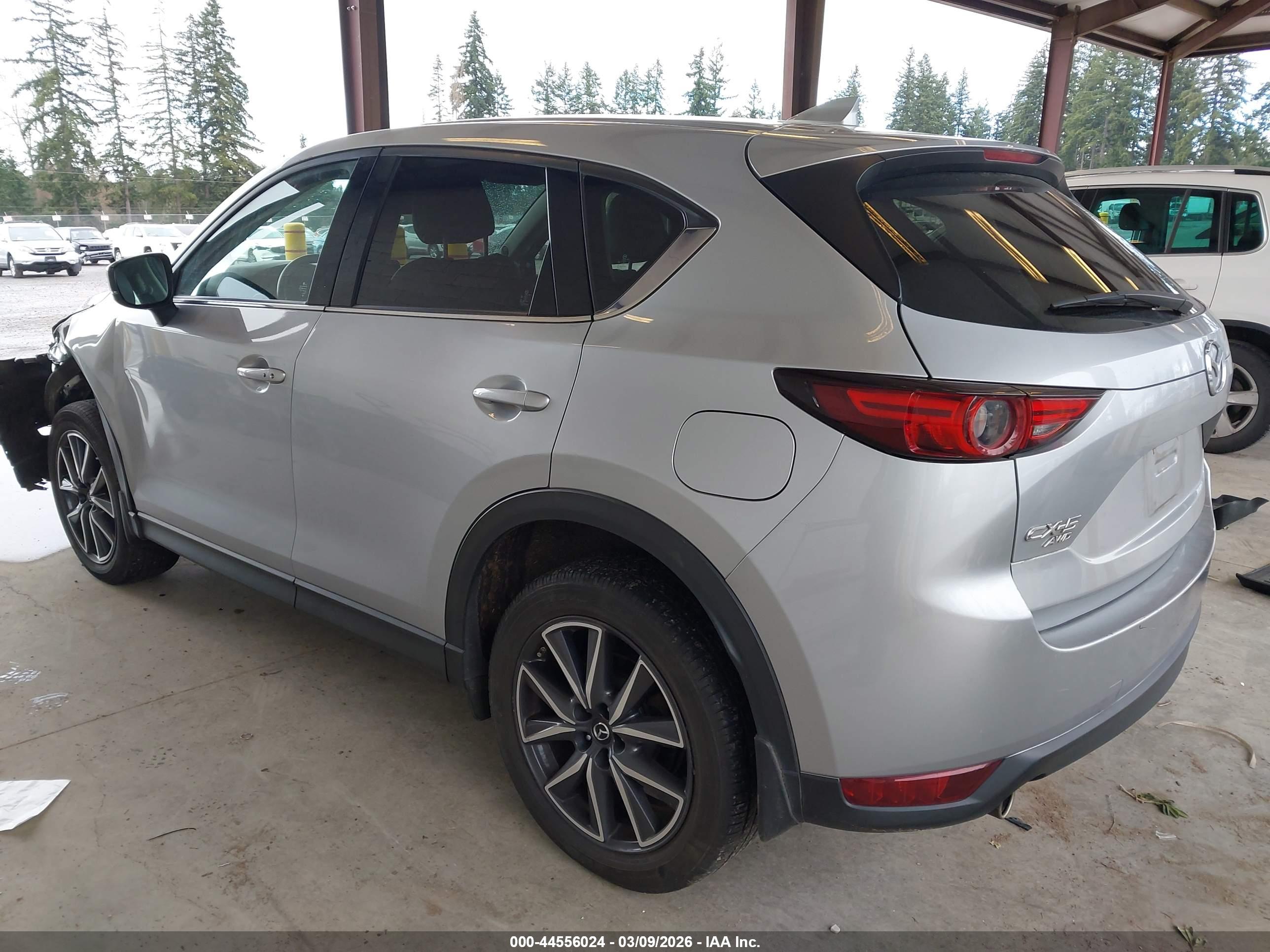 MAZDA CX-5 image 3