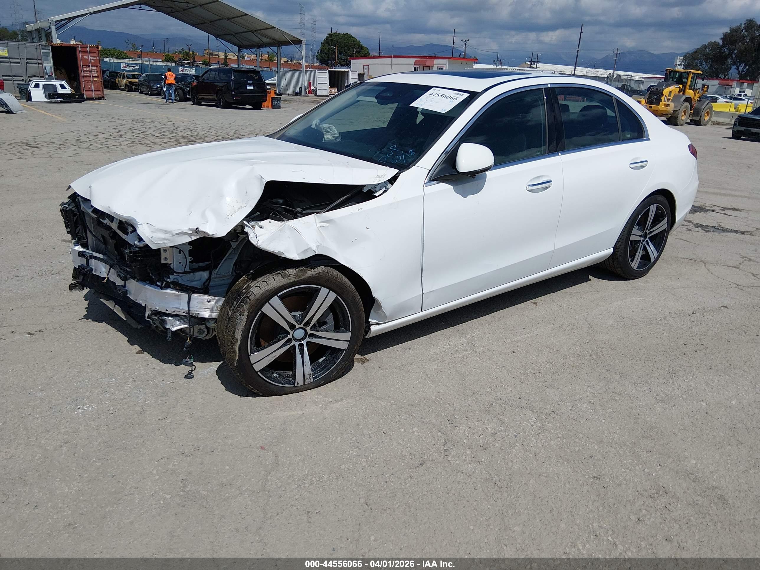 MERCEDES-BENZ C image 2