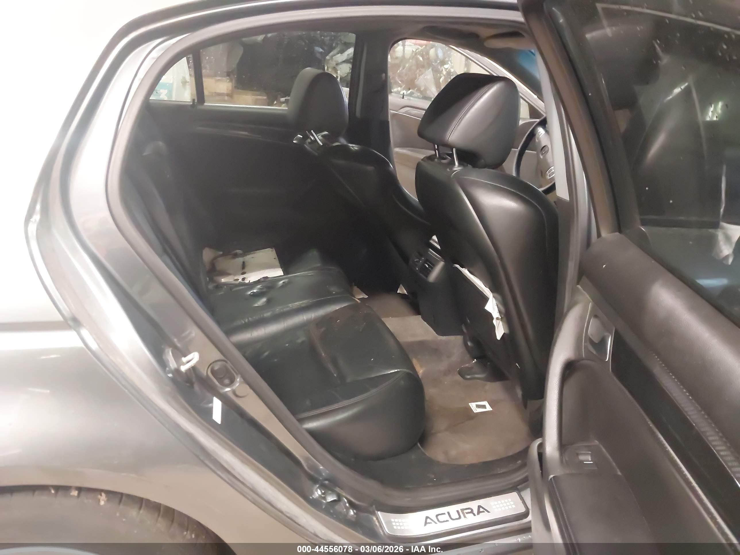 ACURA TL image 8