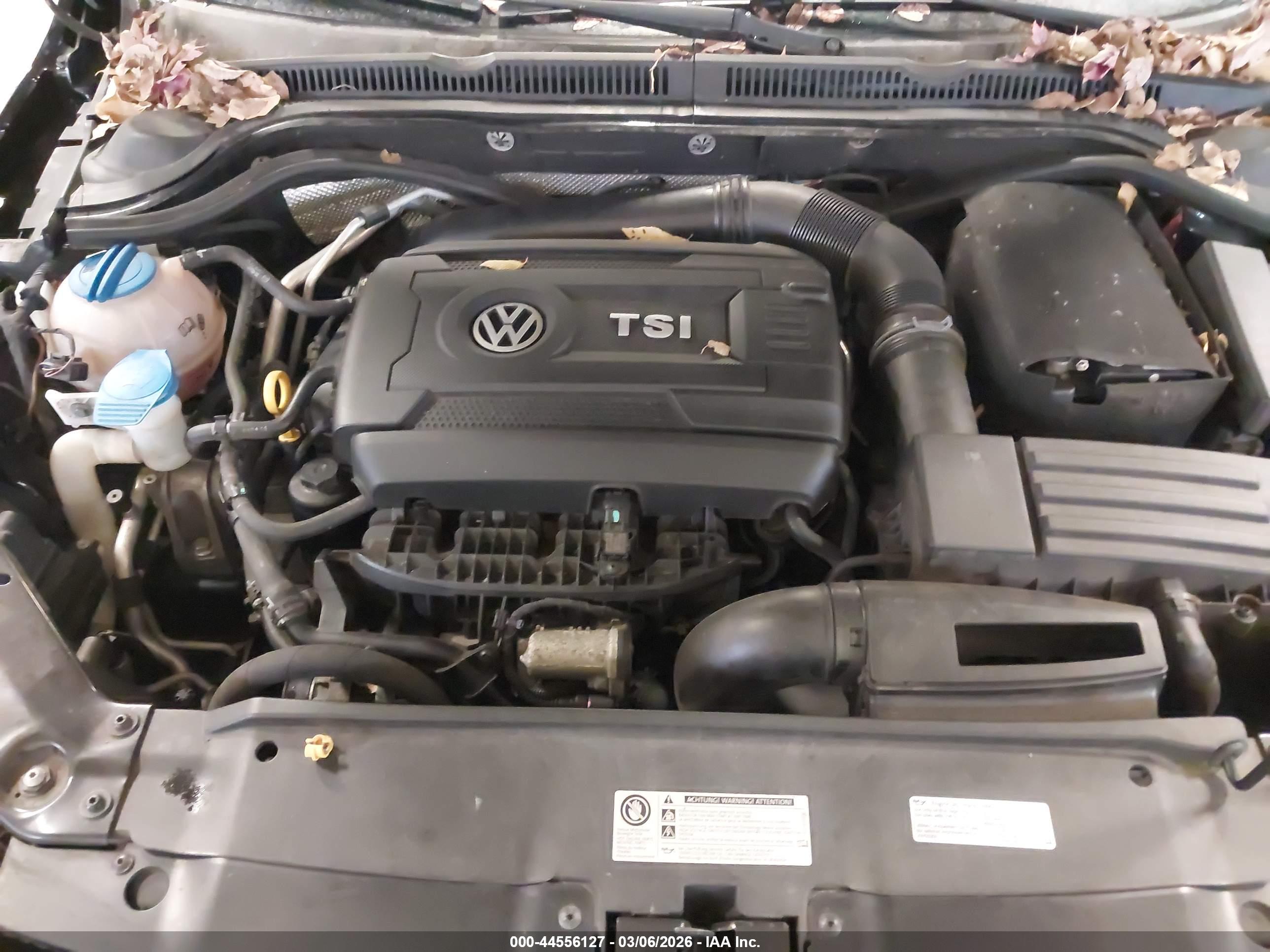 VOLKSWAGEN JETTA image 10