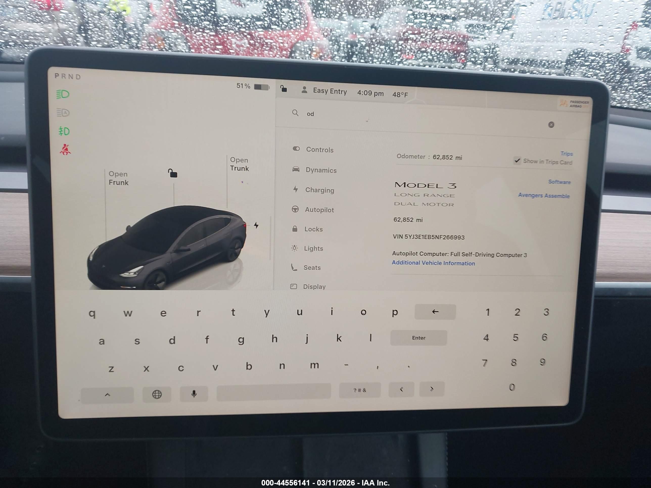 TESLA MODEL image 7