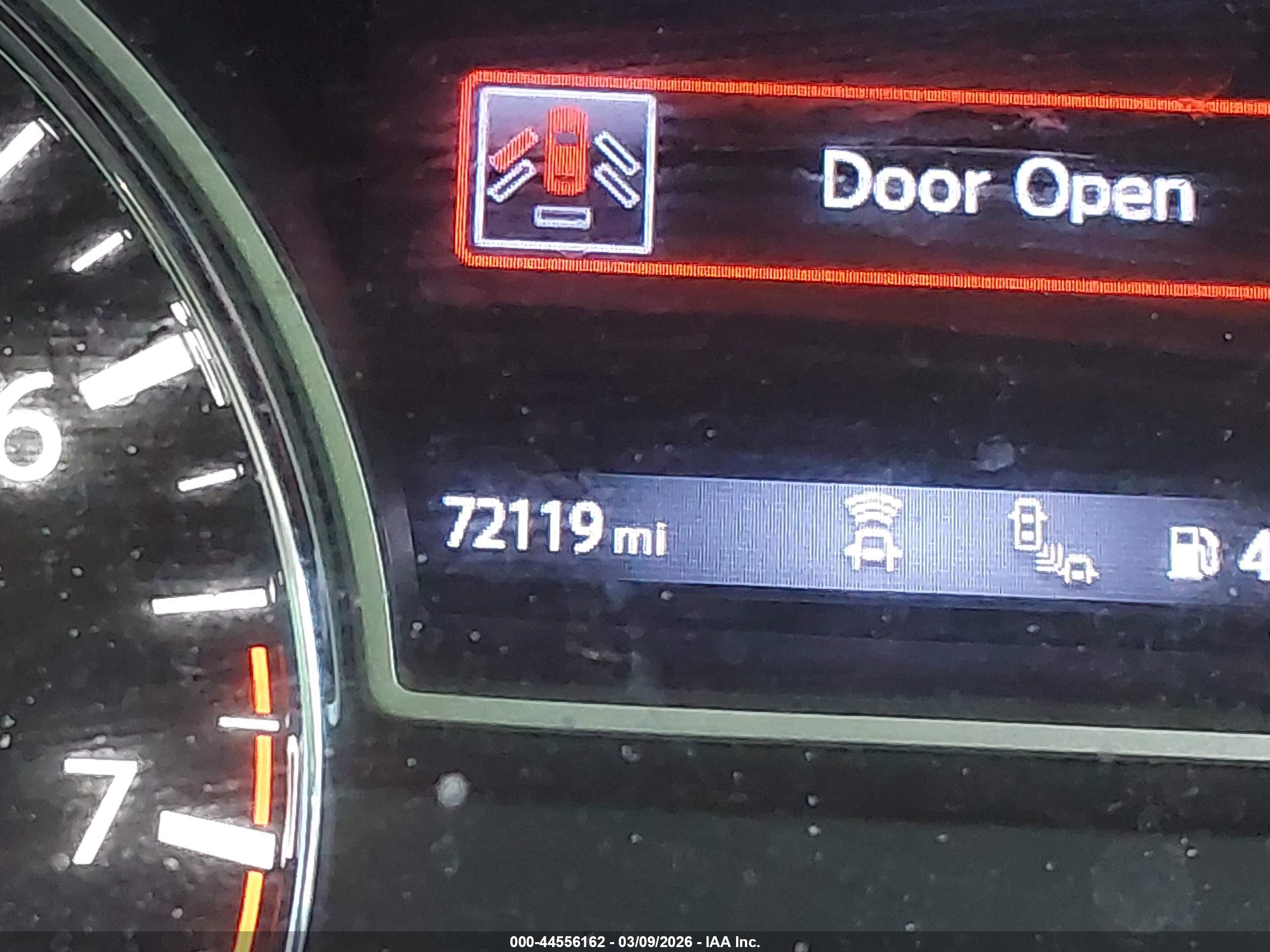 NISSAN PATHFINDER image 7