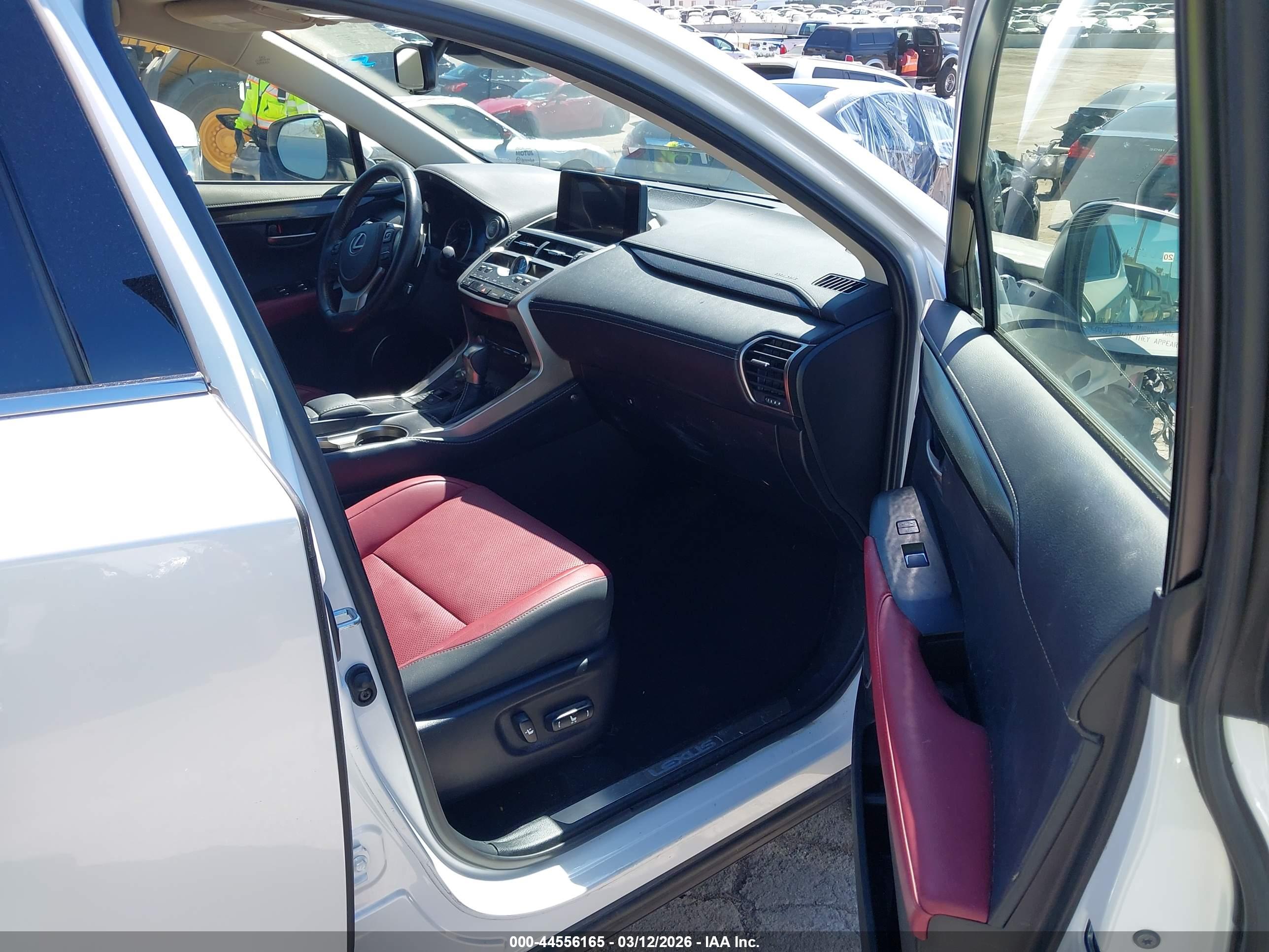 LEXUS NX image 5