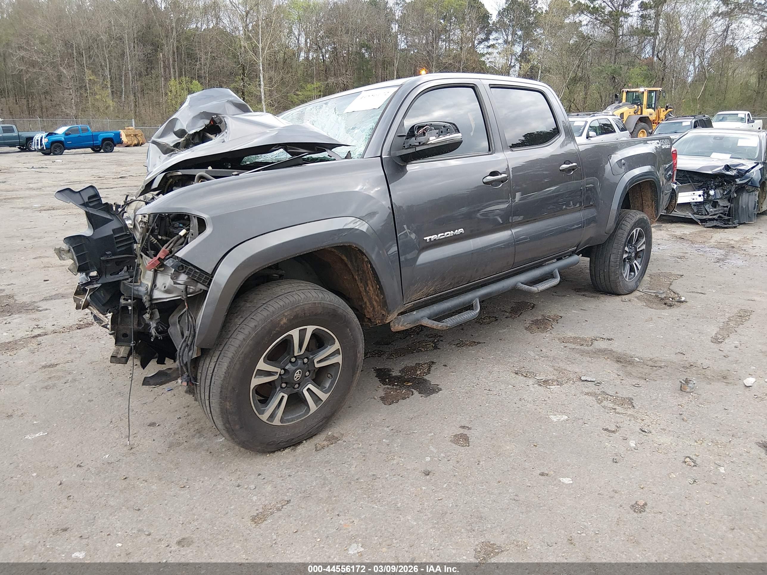 TOYOTA TACOMA image 2