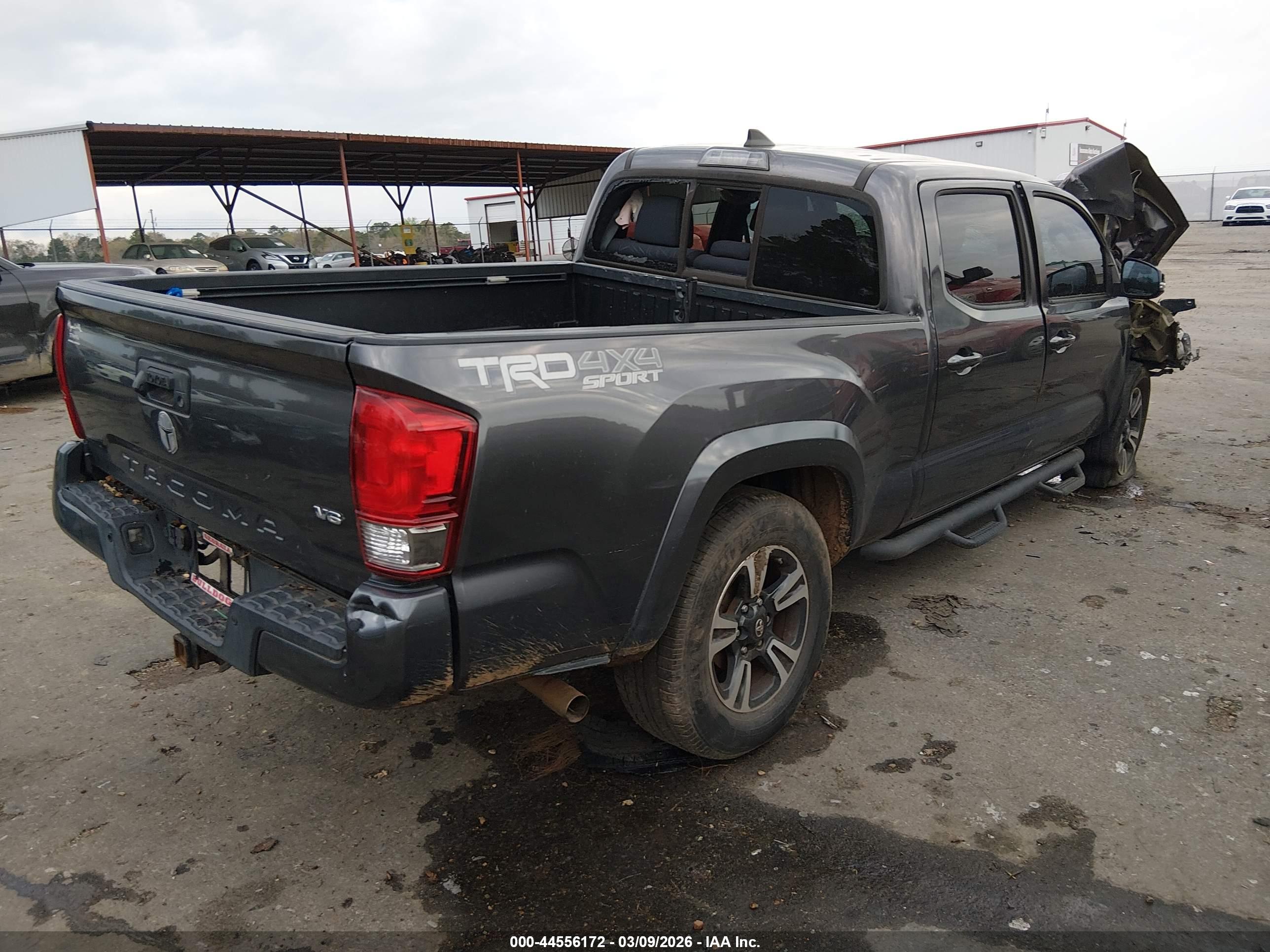 TOYOTA TACOMA image 4