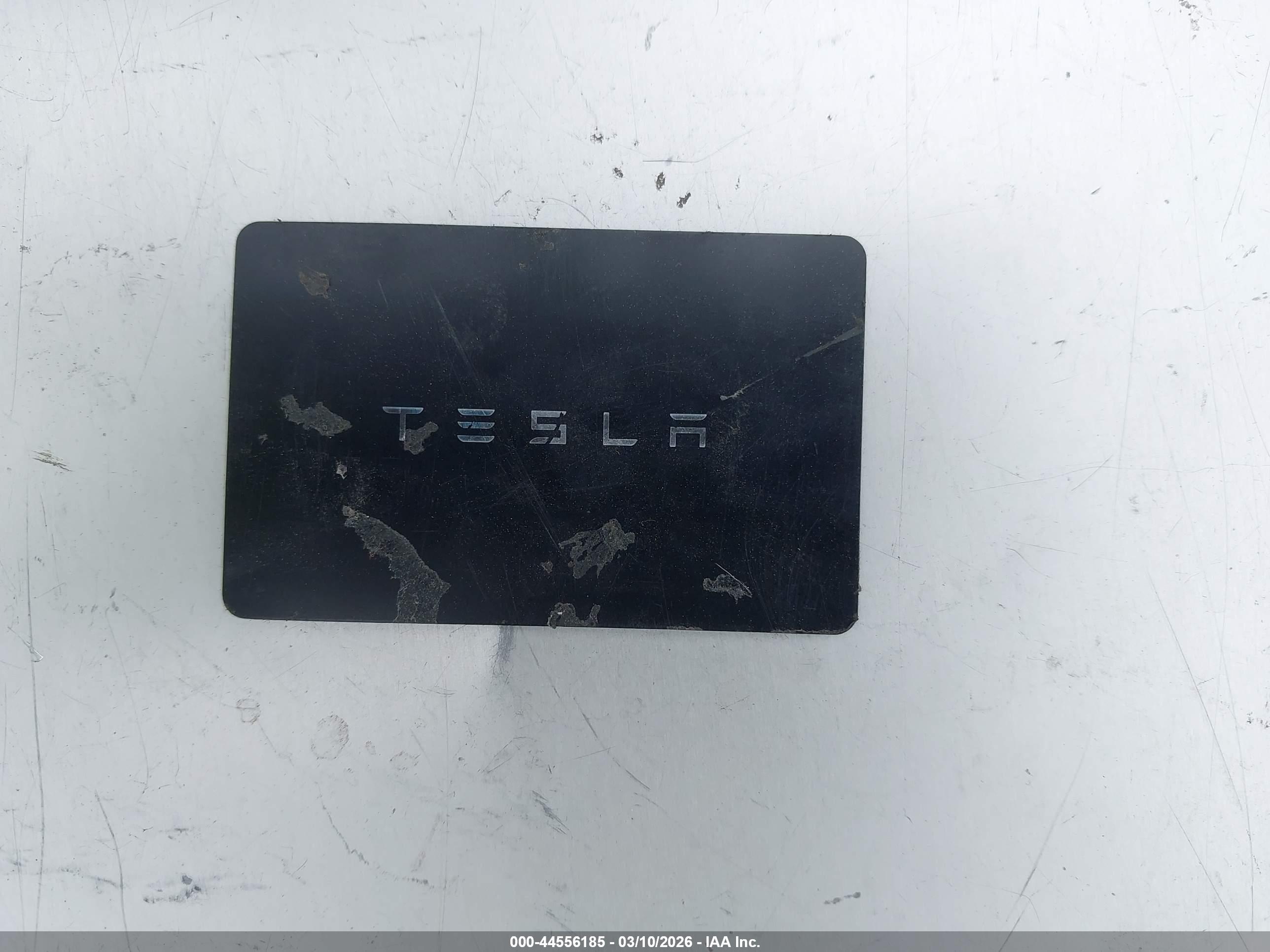 TESLA MODEL image 11