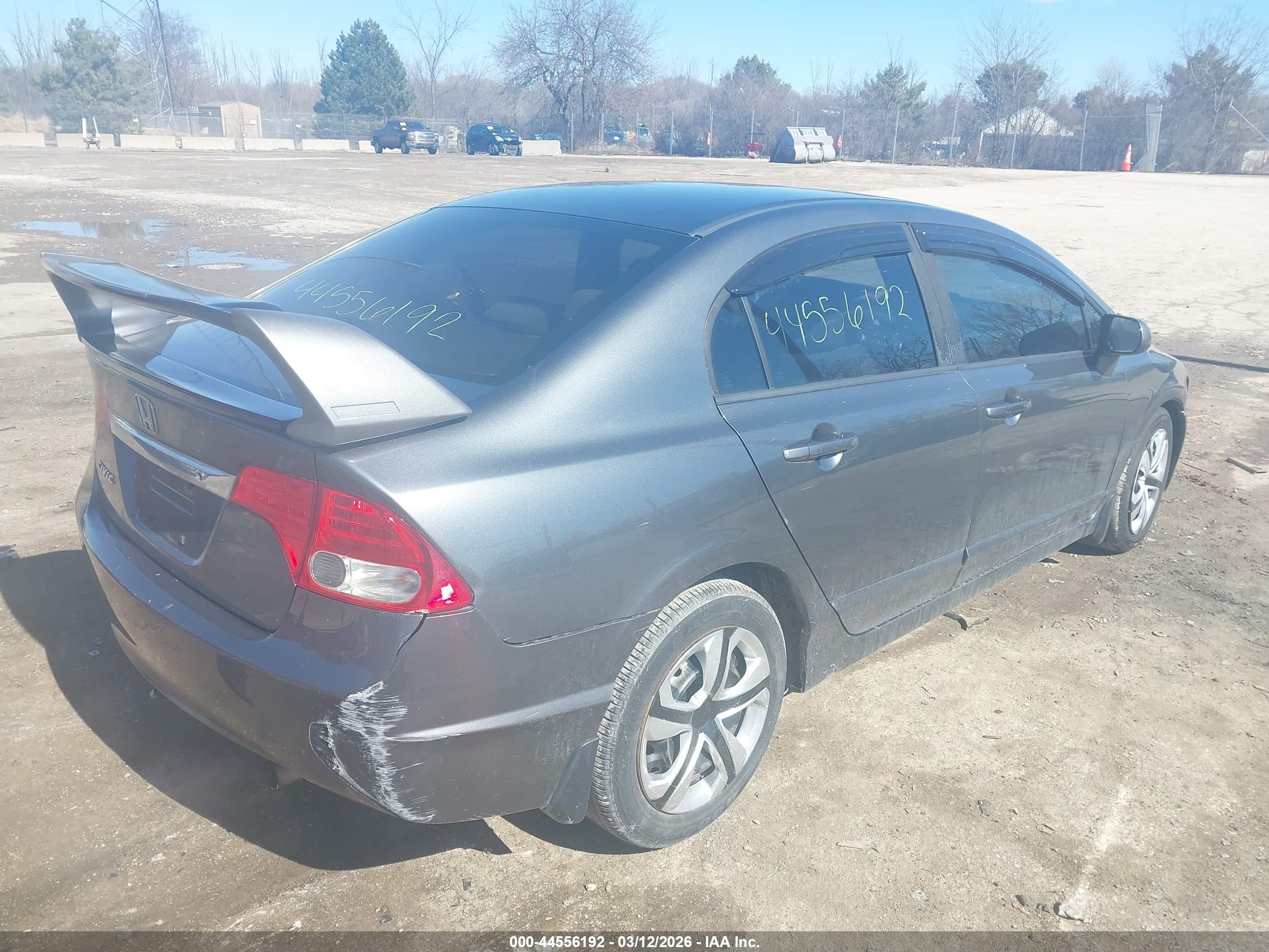 HONDA CIVIC image 4