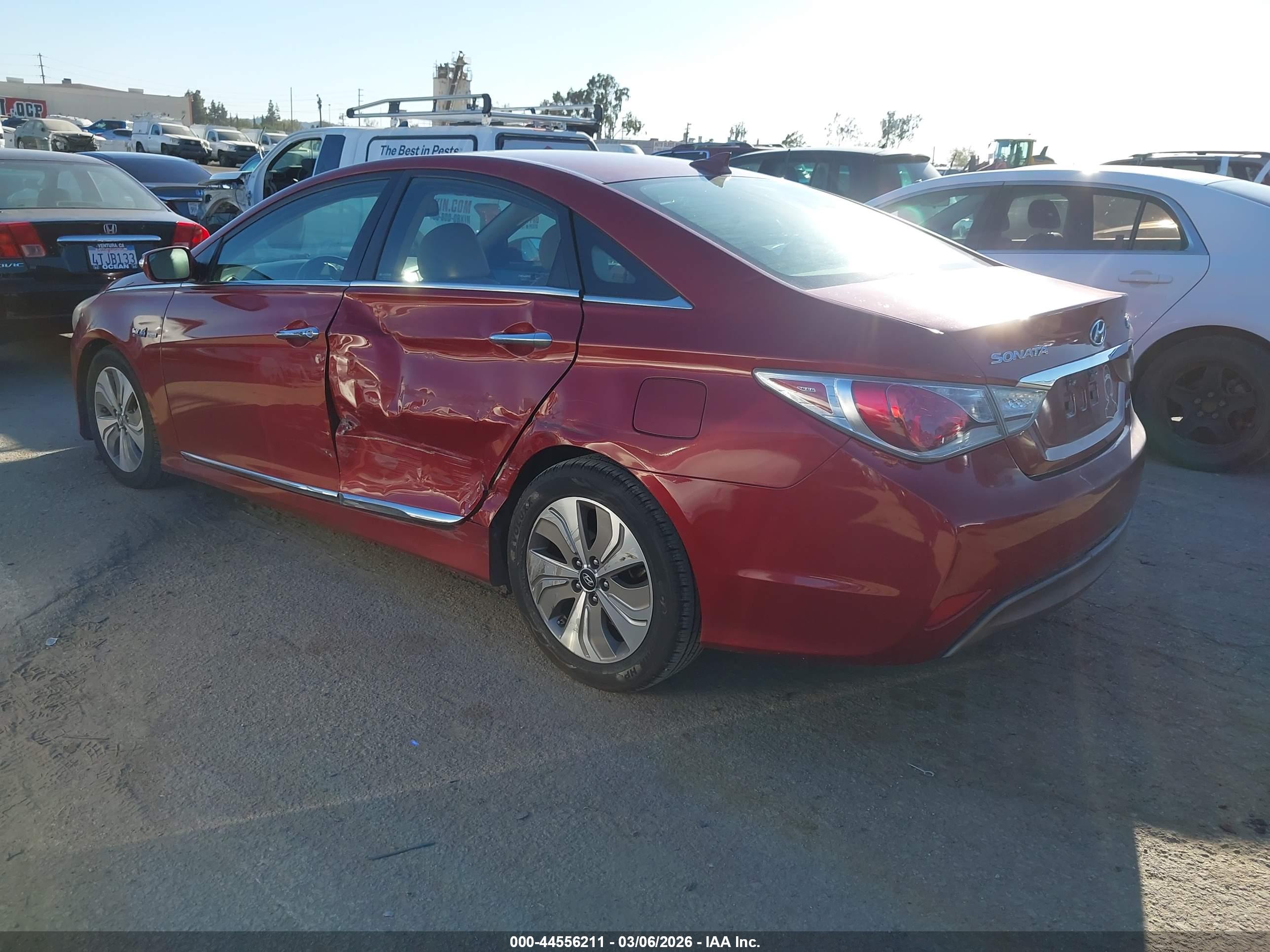 HYUNDAI SONATA image 3