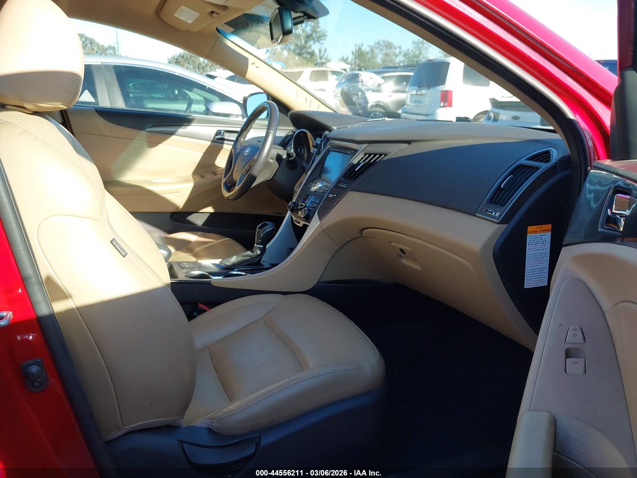 HYUNDAI SONATA image 5