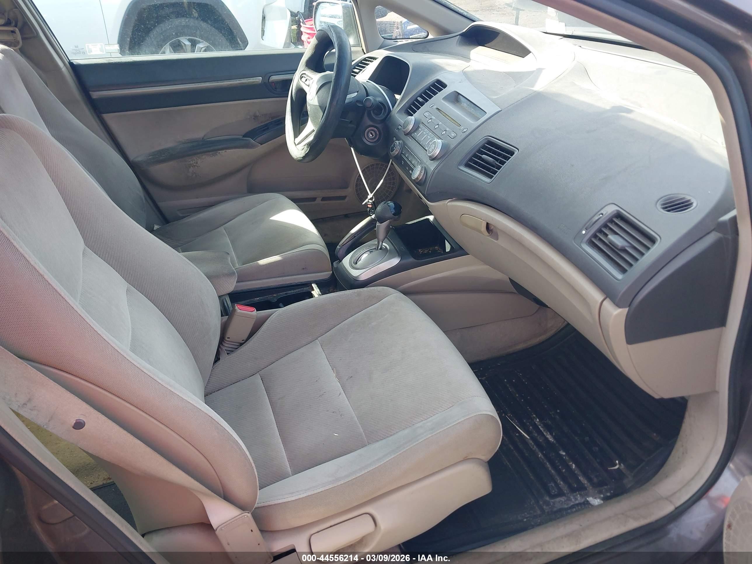 HONDA CIVIC image 5