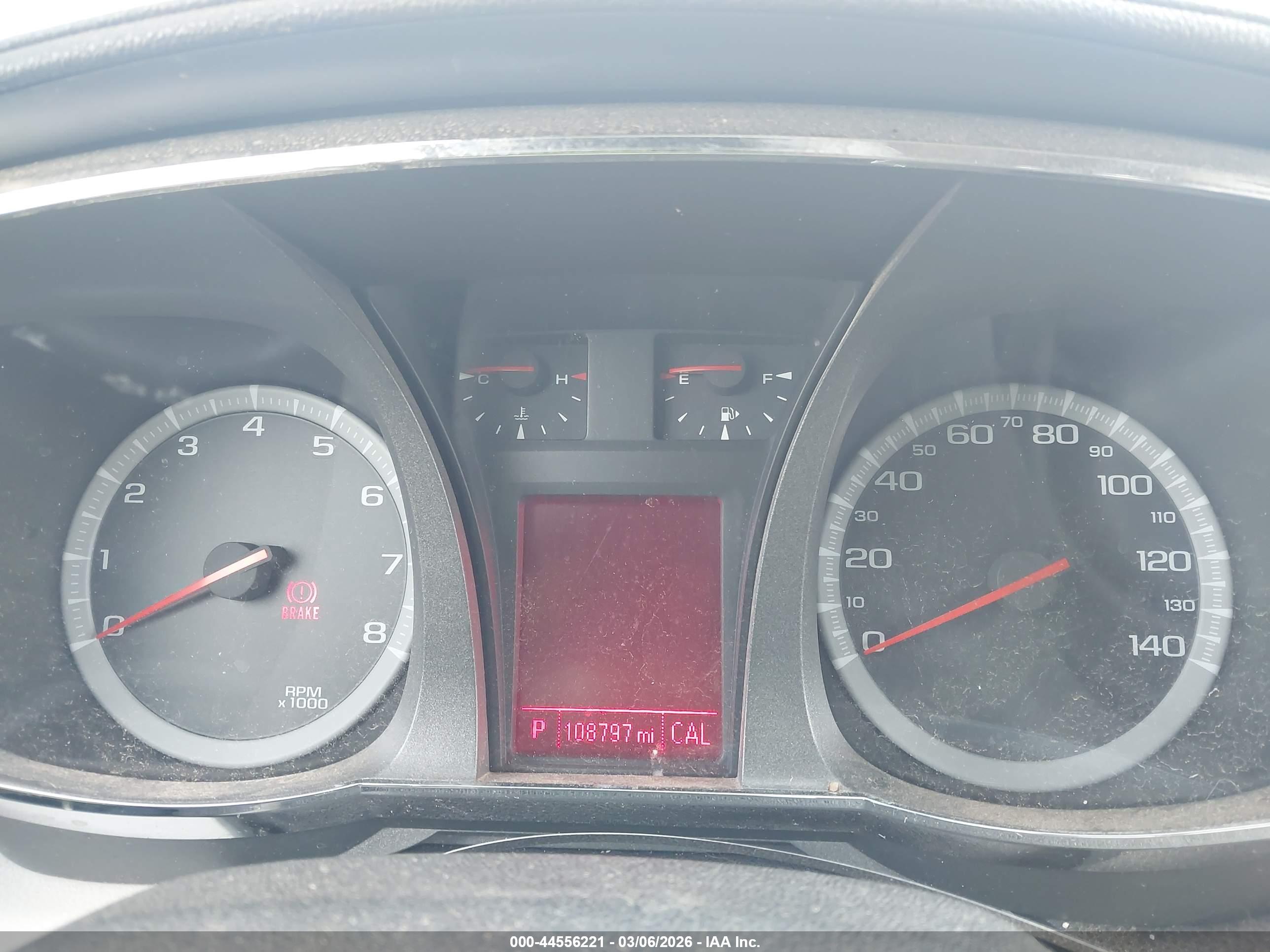 GMC TERRAIN image 7