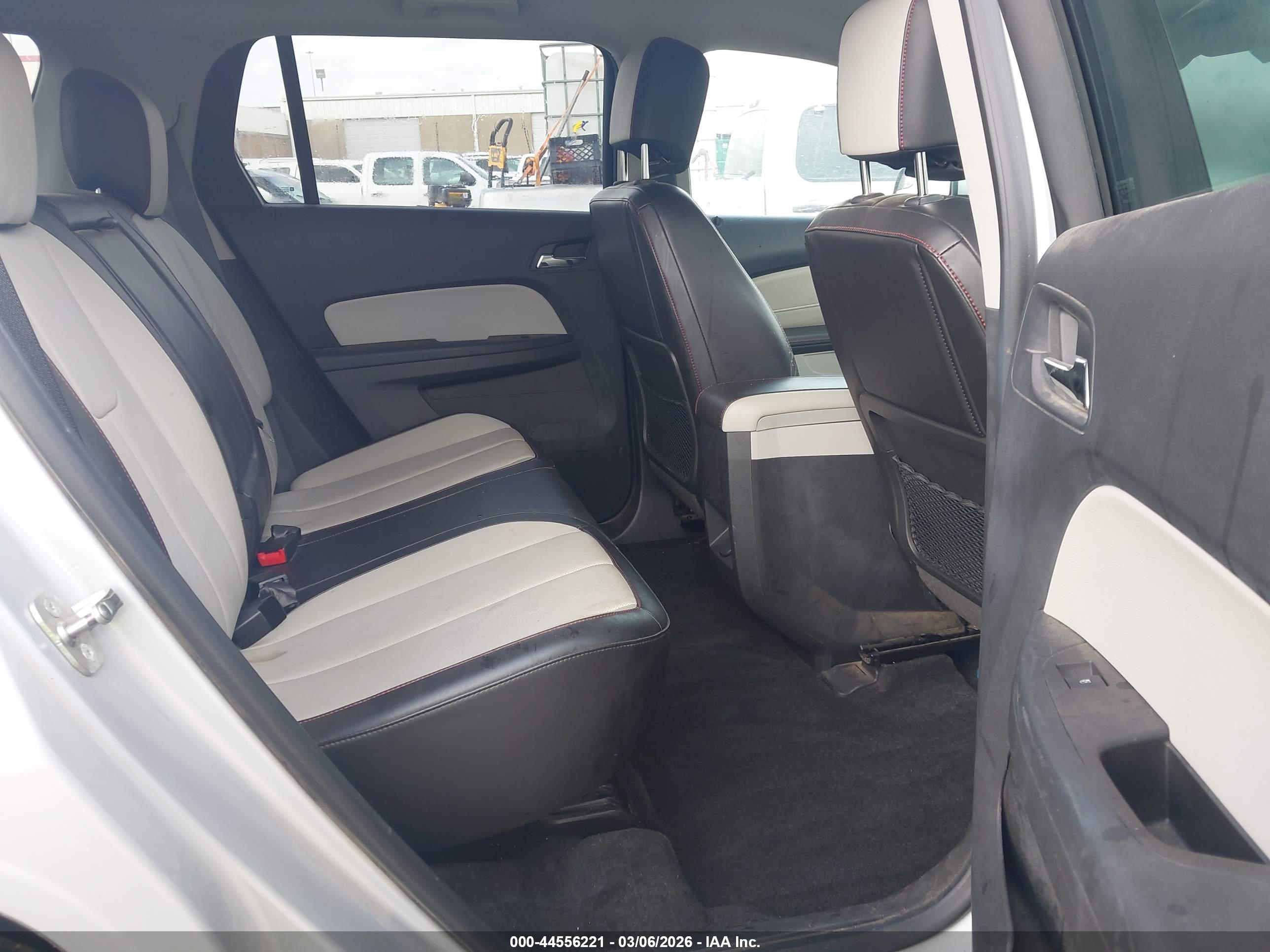 GMC TERRAIN image 8