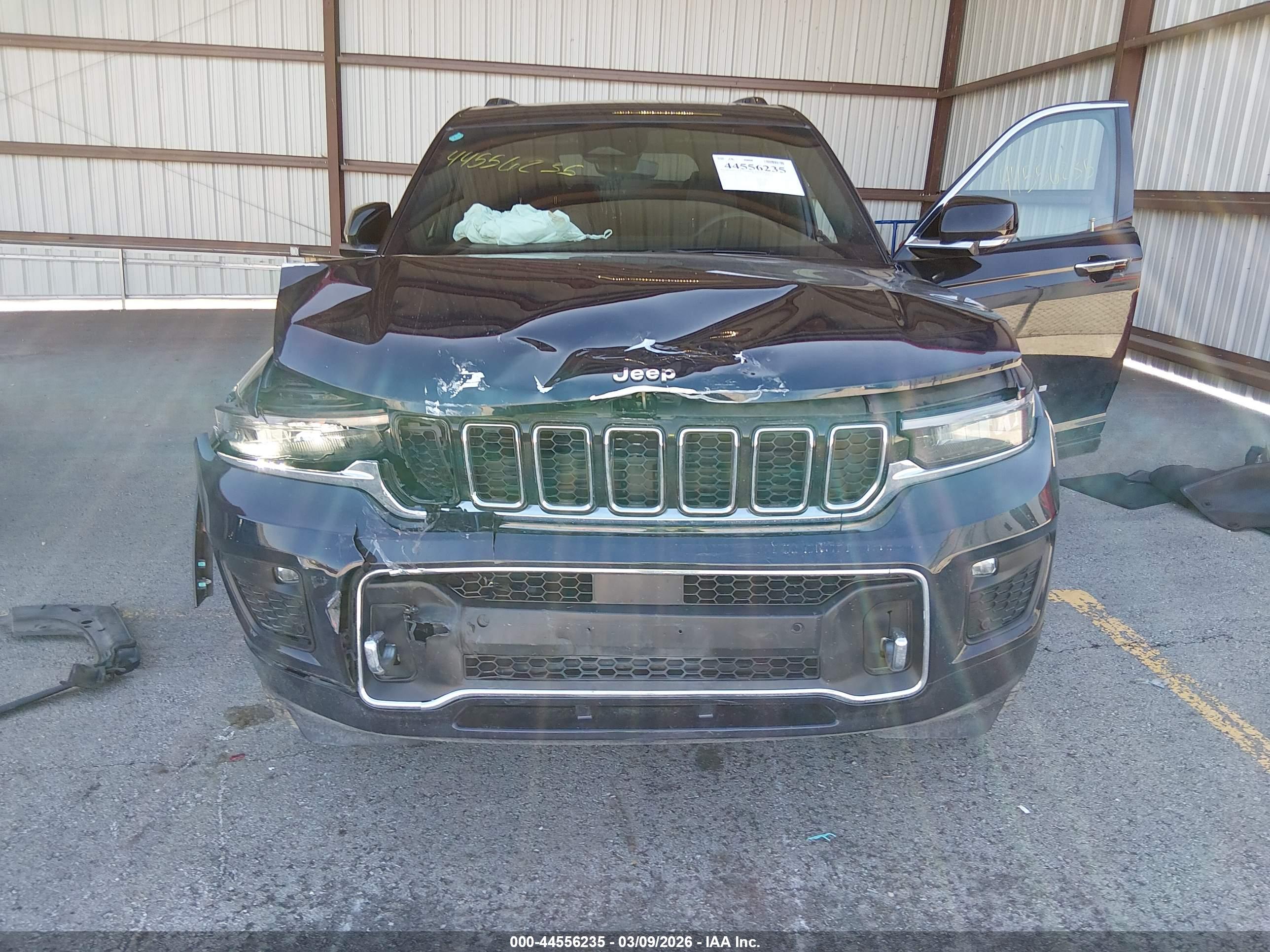 JEEP GRAND image 6