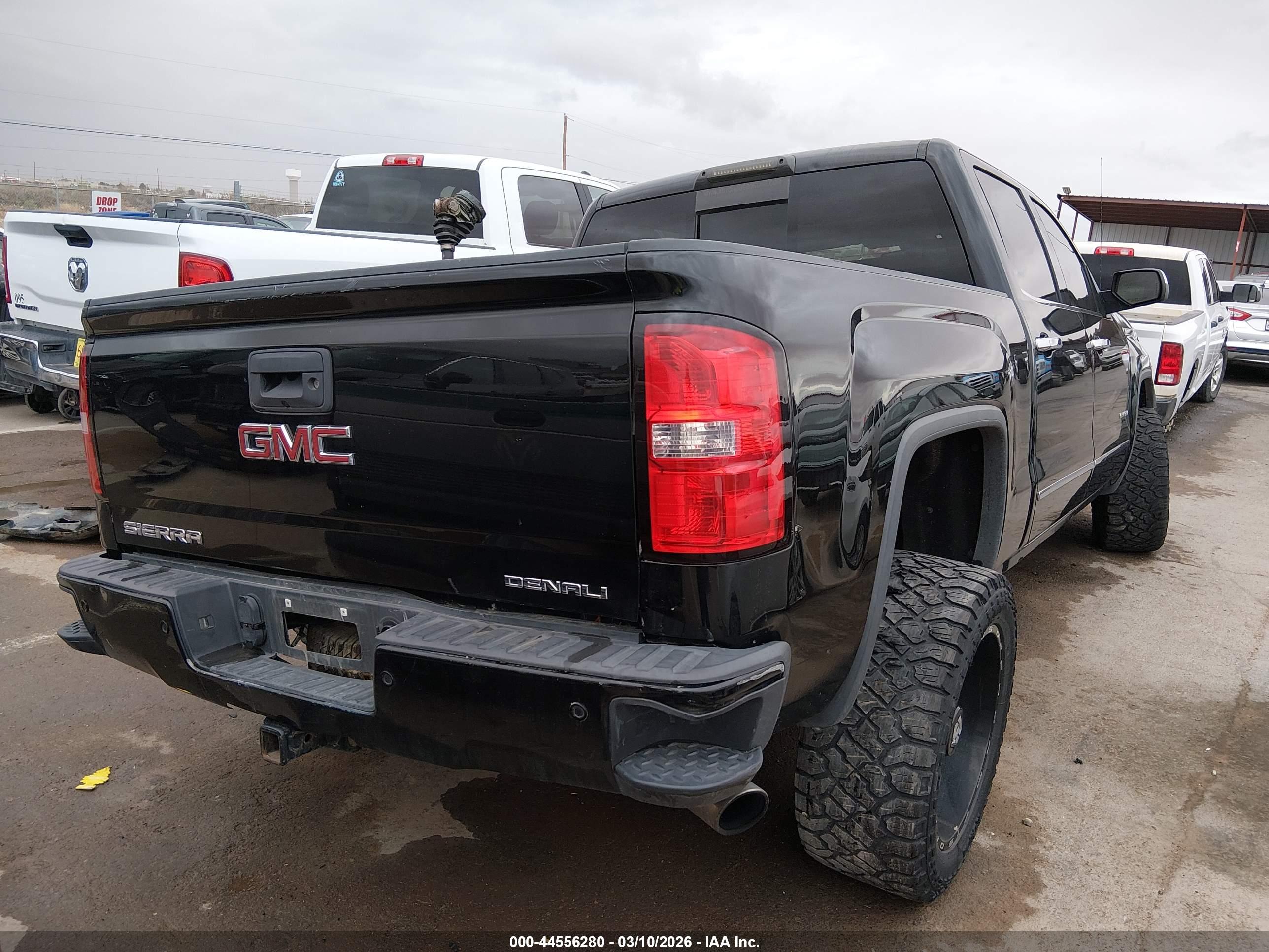 GMC SIERRA image 4