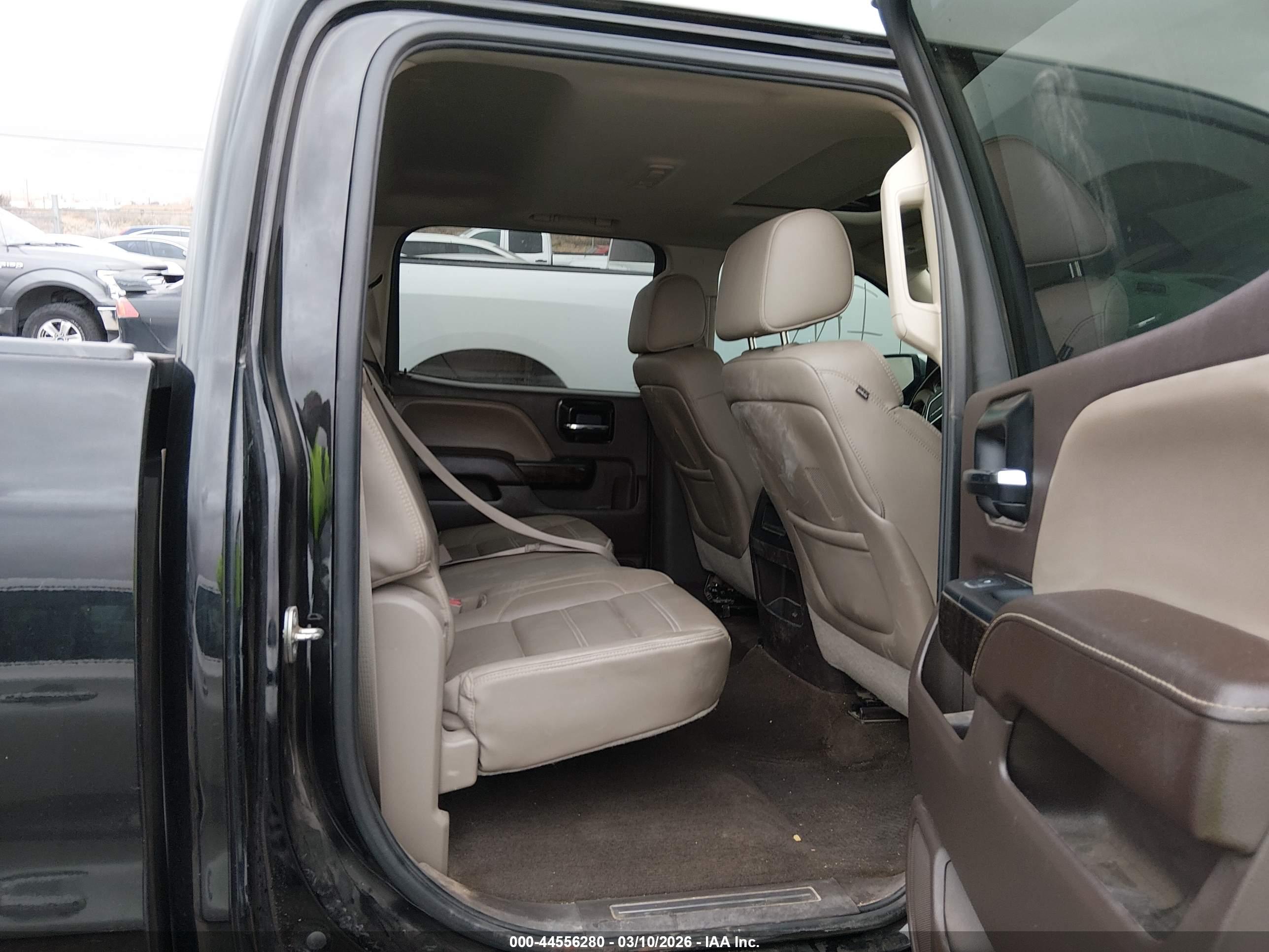 GMC SIERRA image 8
