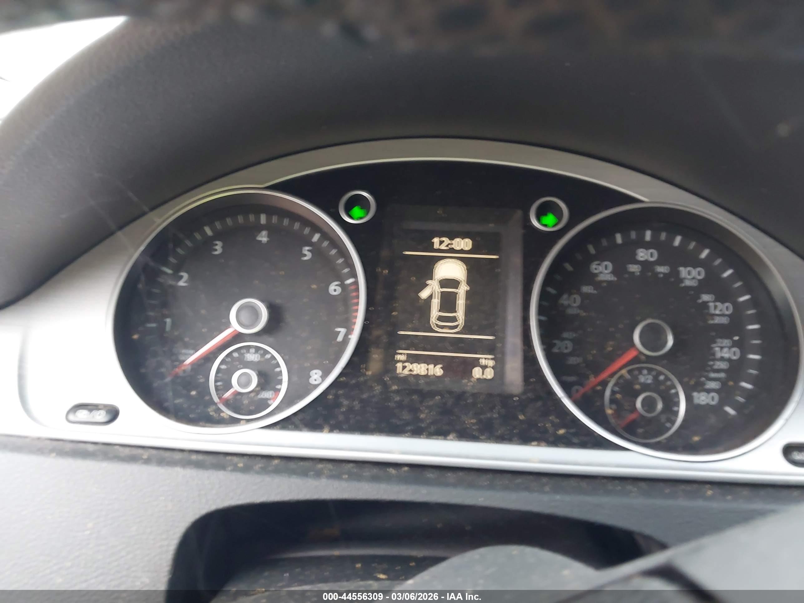 VOLKSWAGEN CC image 7