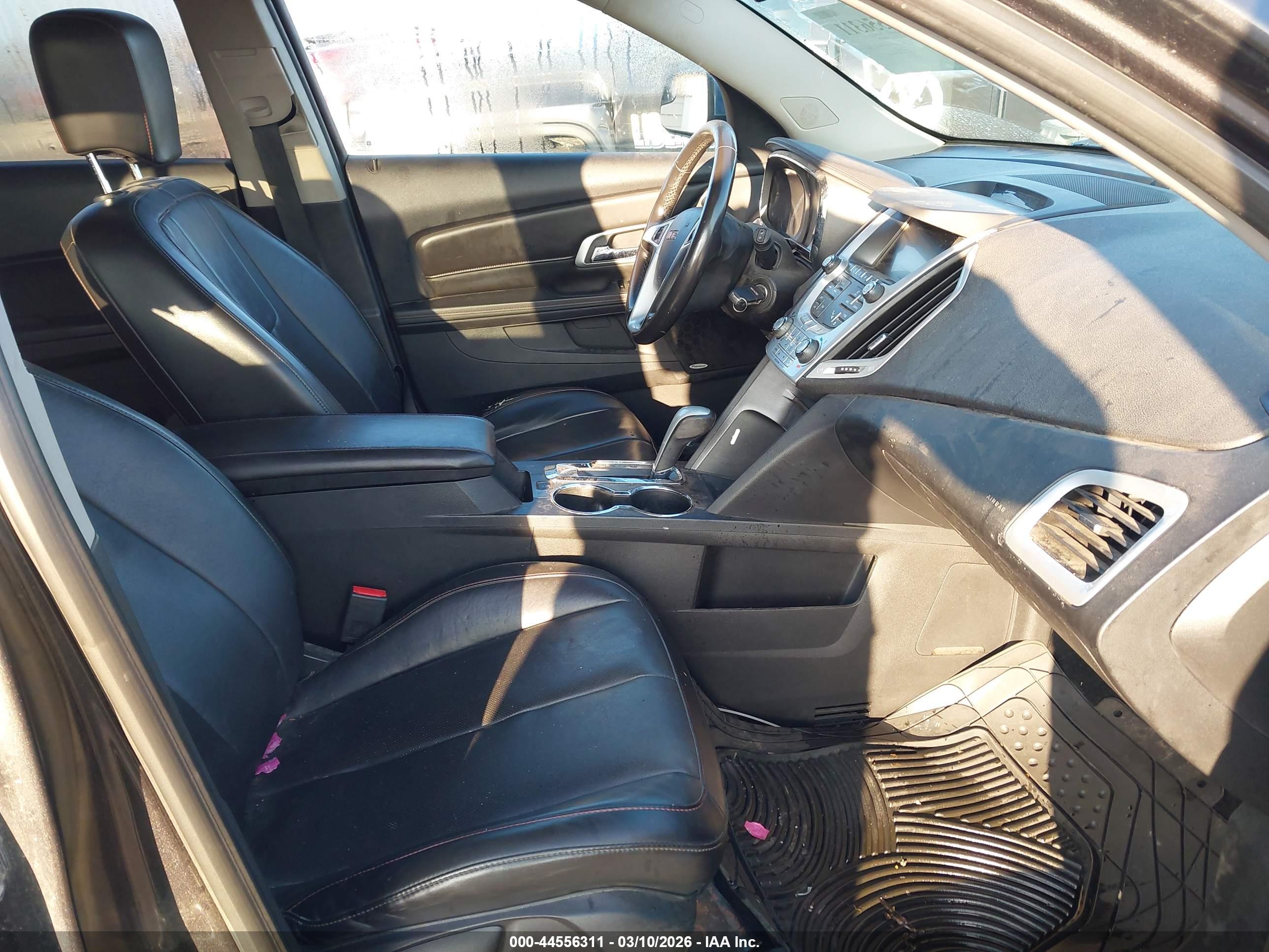 GMC TERRAIN image 5