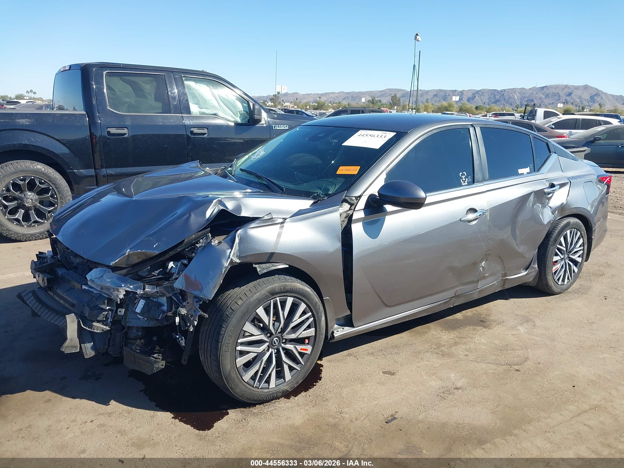 NISSAN ALTIMA image 6