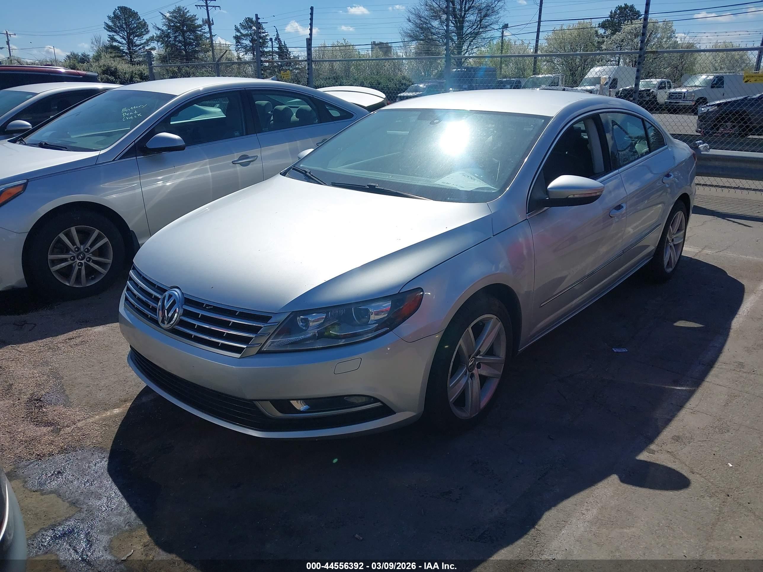 VOLKSWAGEN CC image 2