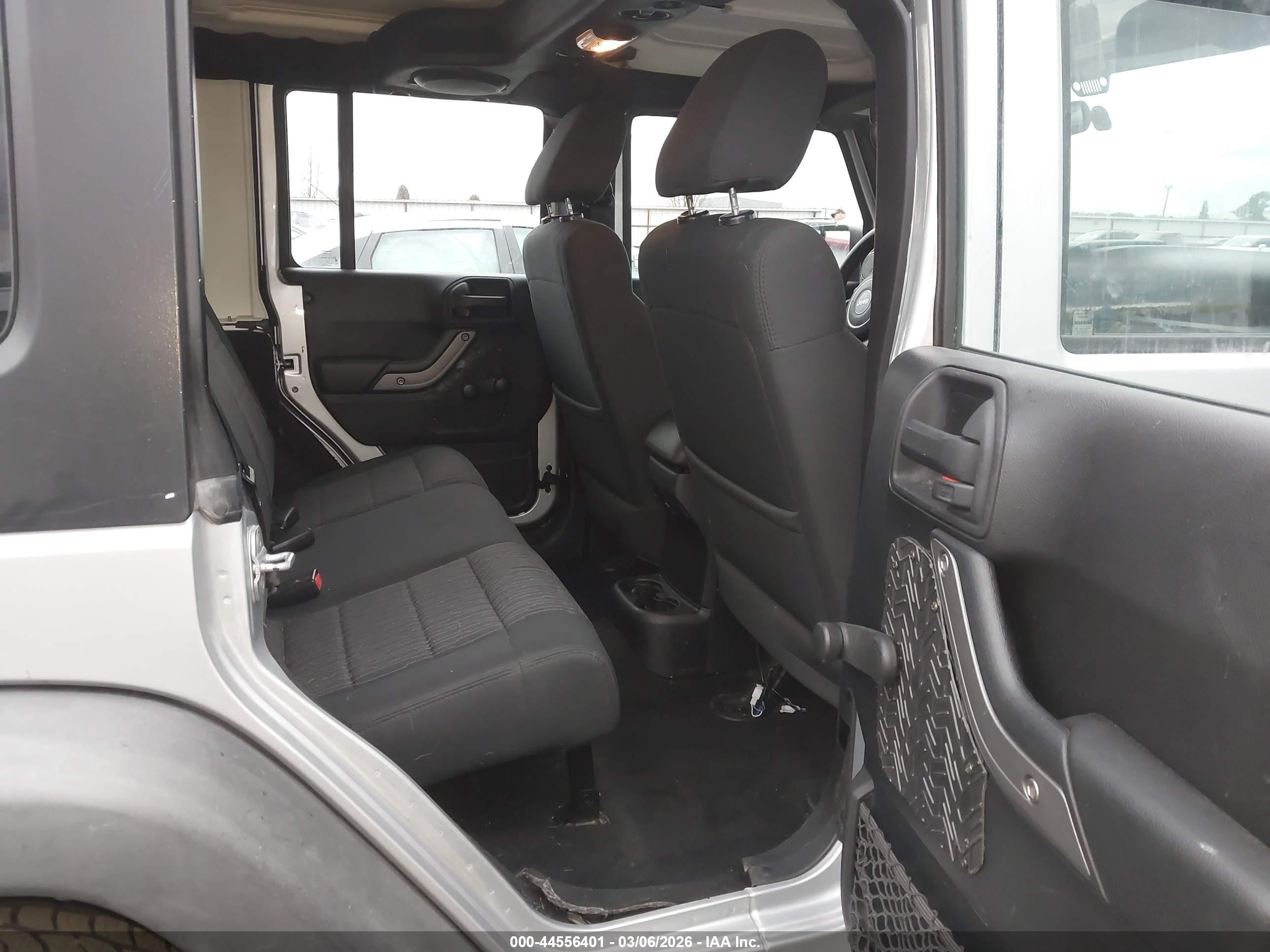 JEEP WRANGLER image 8