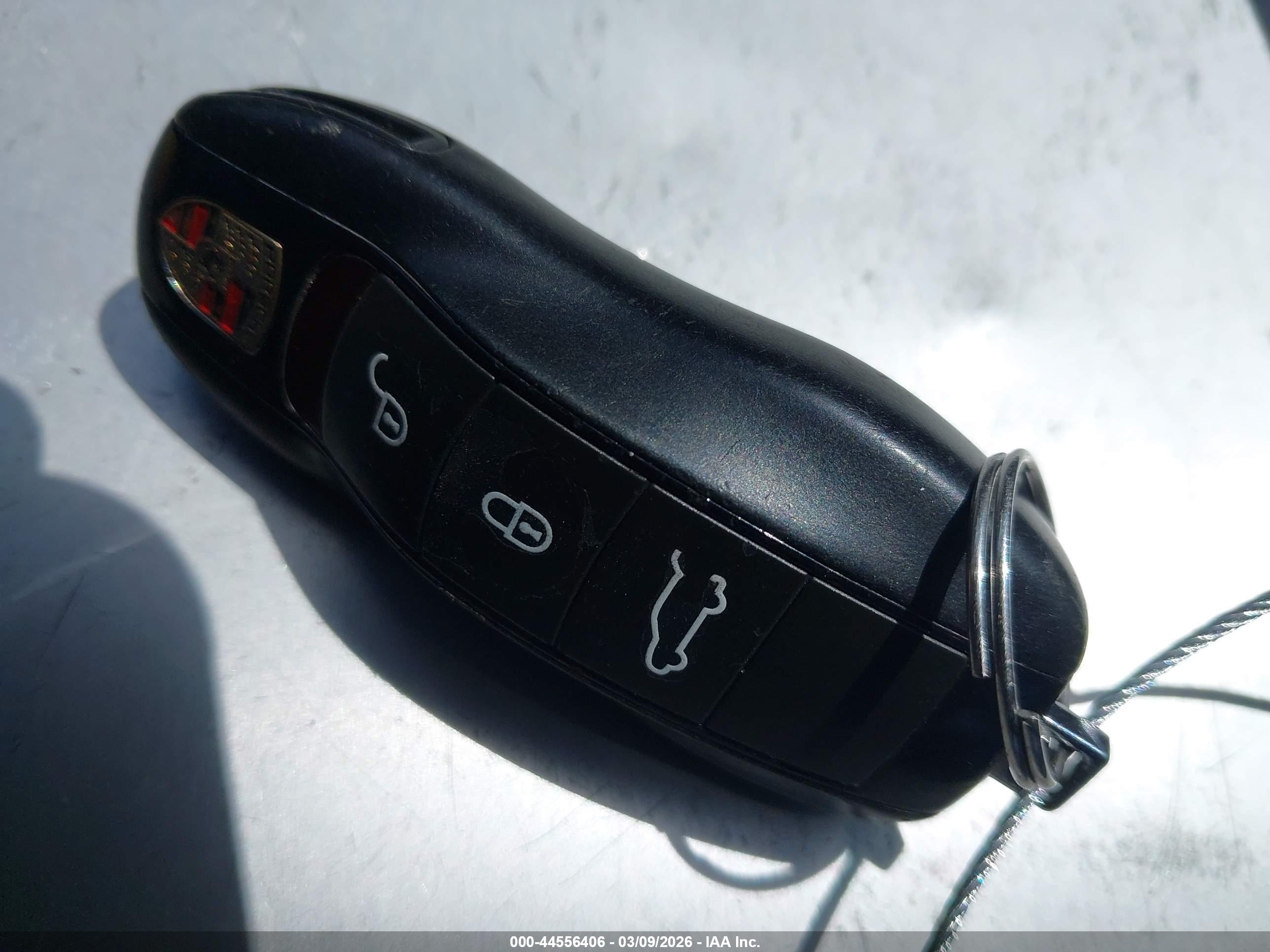 PORSCHE CAYENNE image 11