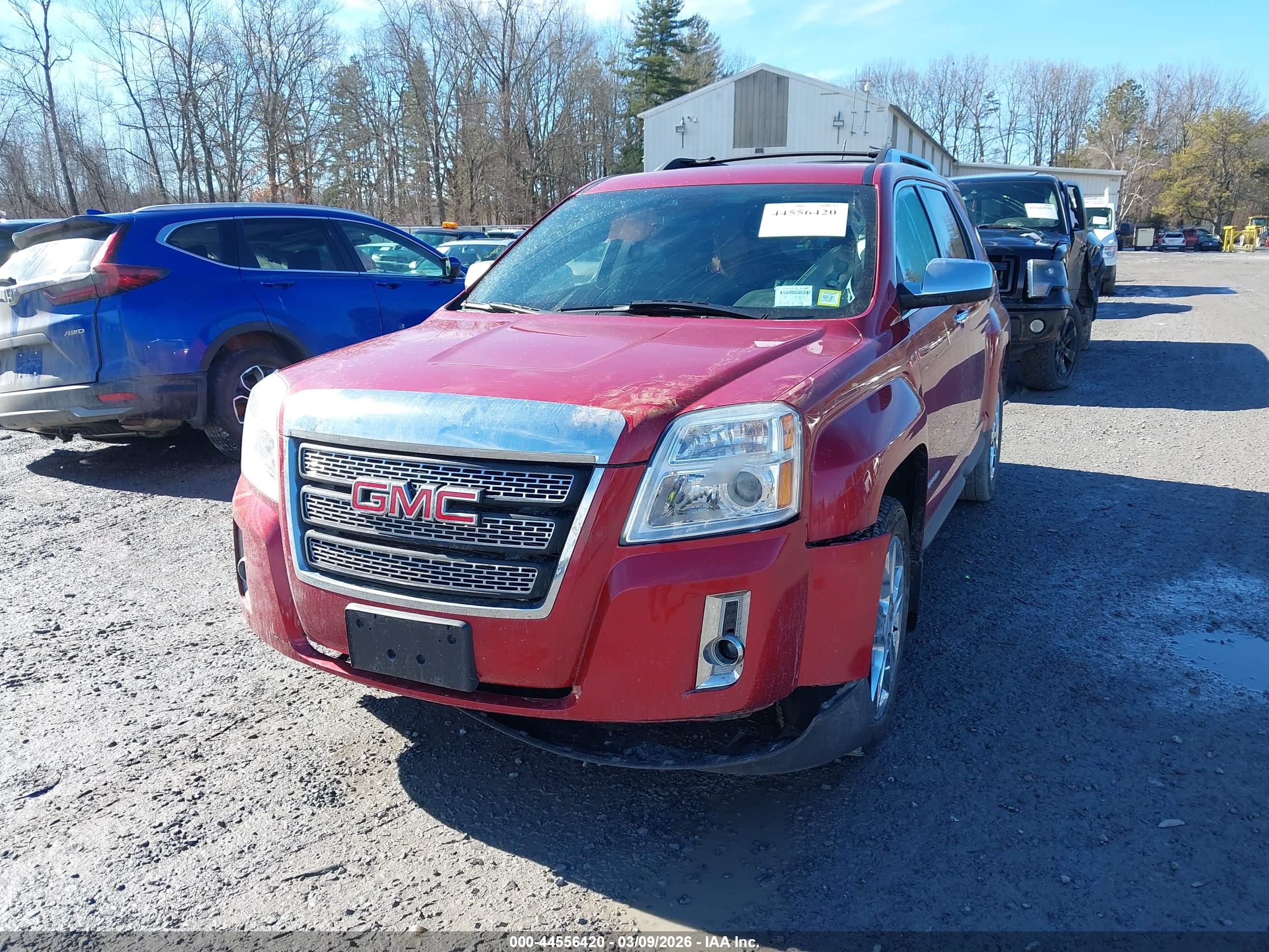 GMC TERRAIN image 6