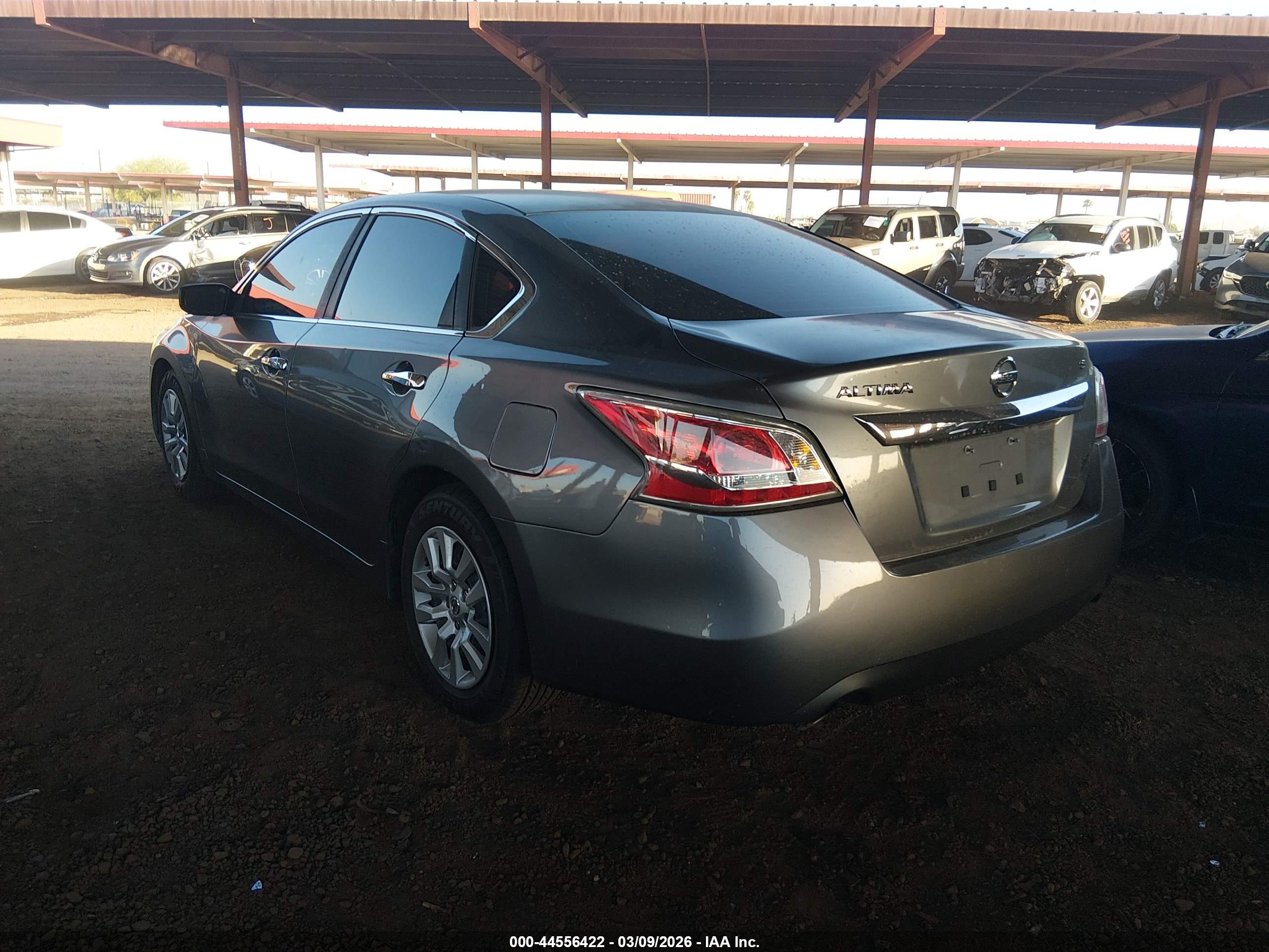 NISSAN ALTIMA image 3