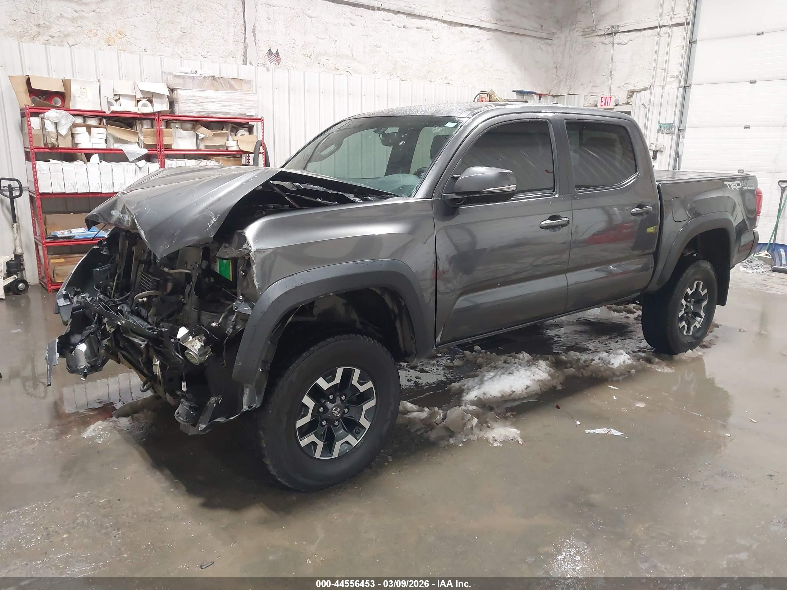 TOYOTA TACOMA image 2